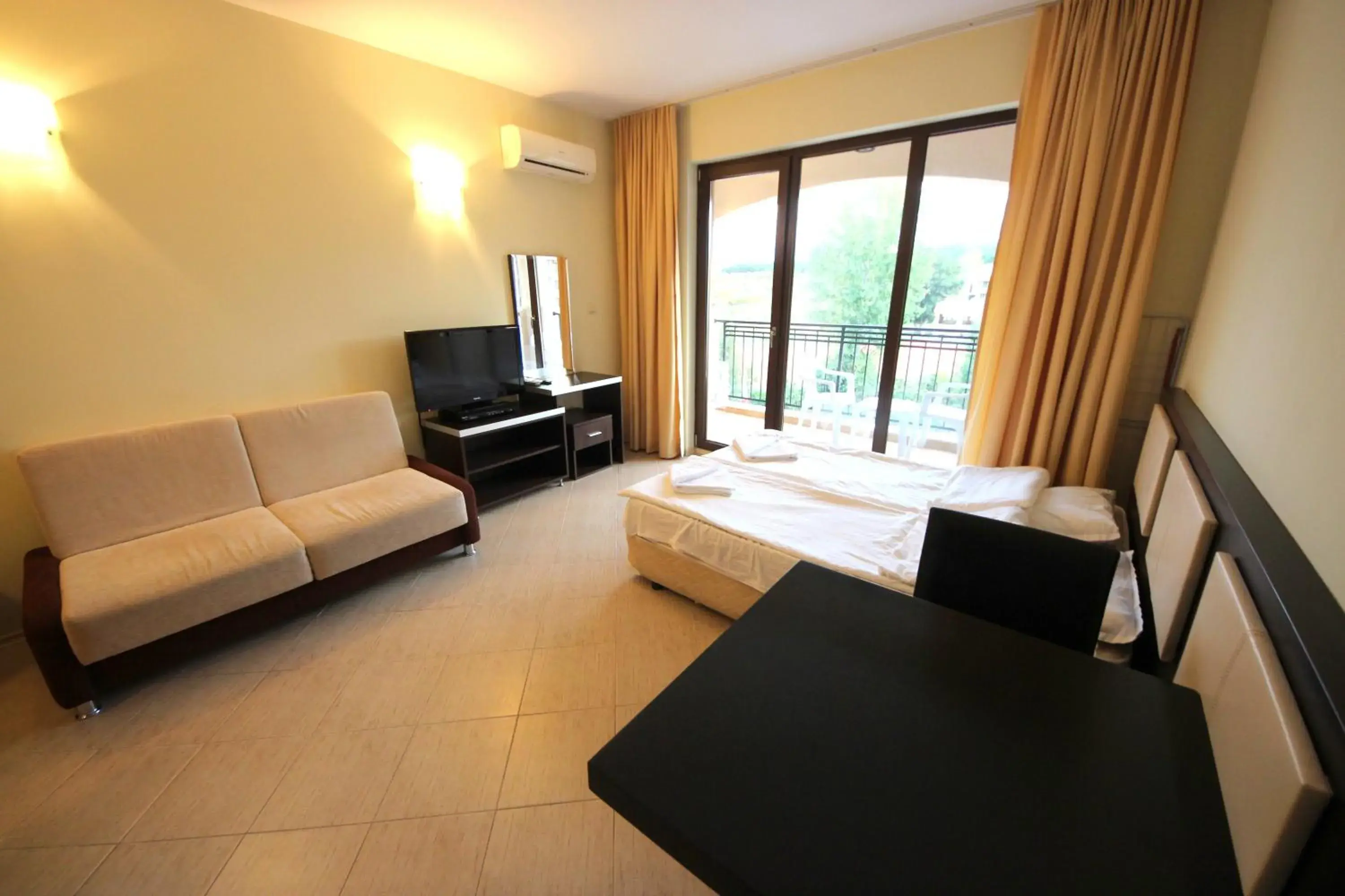 Family Studio in Menada Nestinarka Apartments Family Studio in Menada Nestinarka Apartments