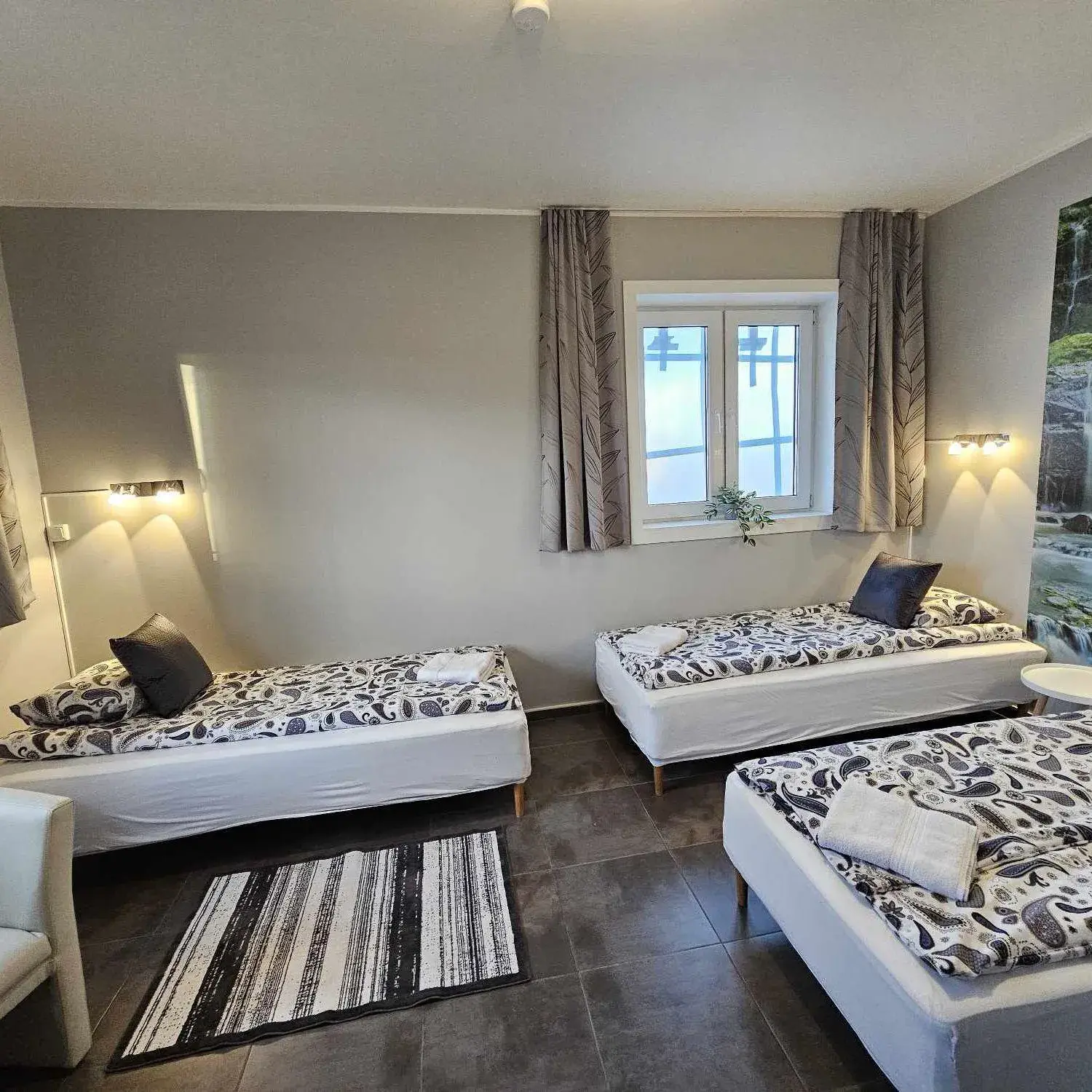 Three-Bedroom Apartment in Guesthouse Kiljan Three-Bedroom Apartment in Guesthouse Kiljan