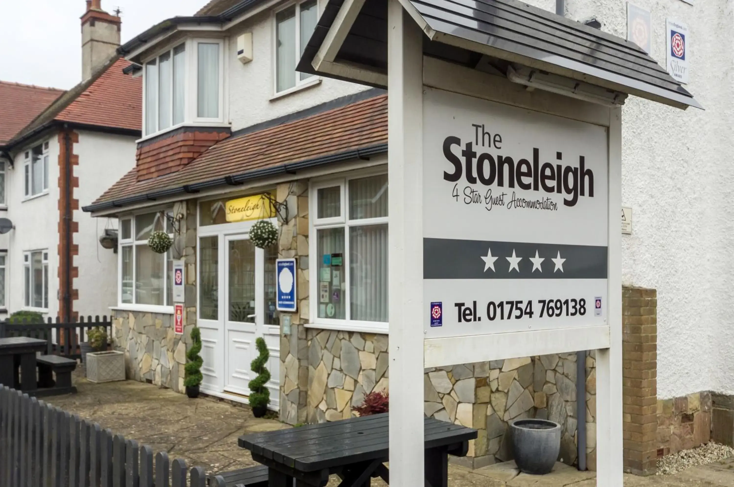 Stoneleigh Hotel Stoneleigh Hotel
