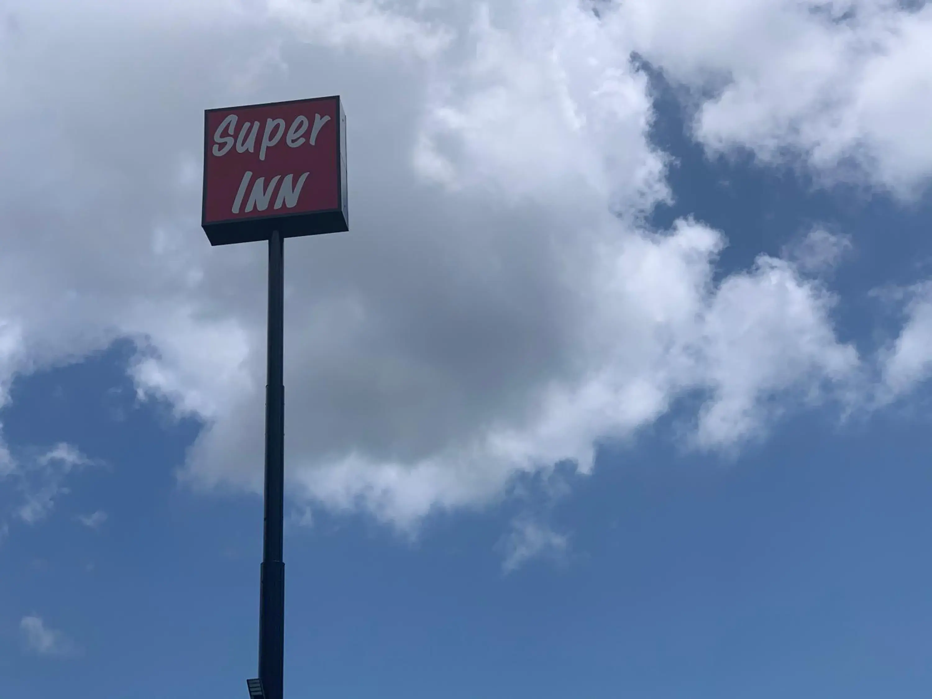 Super Inn Super Inn