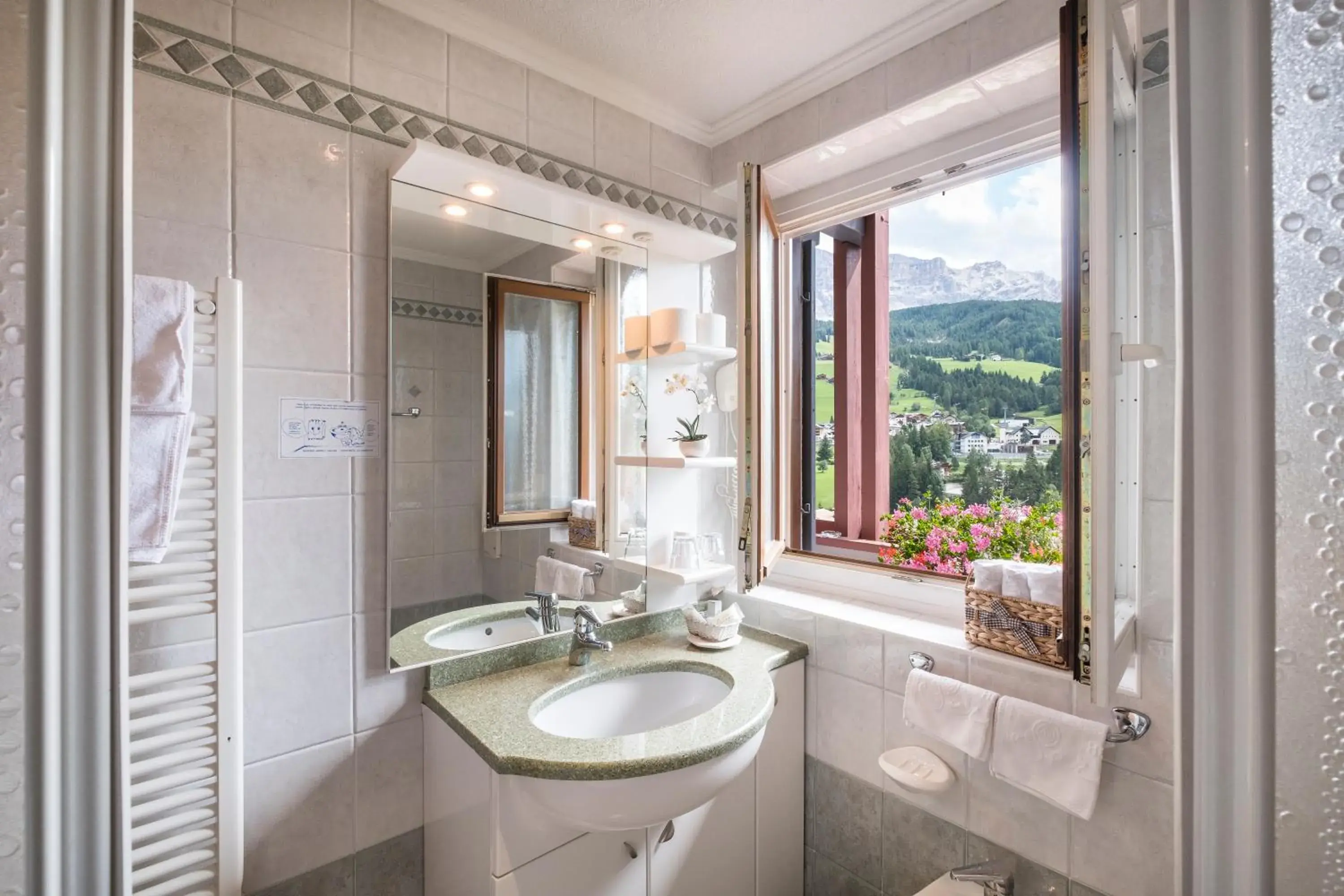 Superior Double Room in Hotel Serena Superior Double Room in Hotel Serena