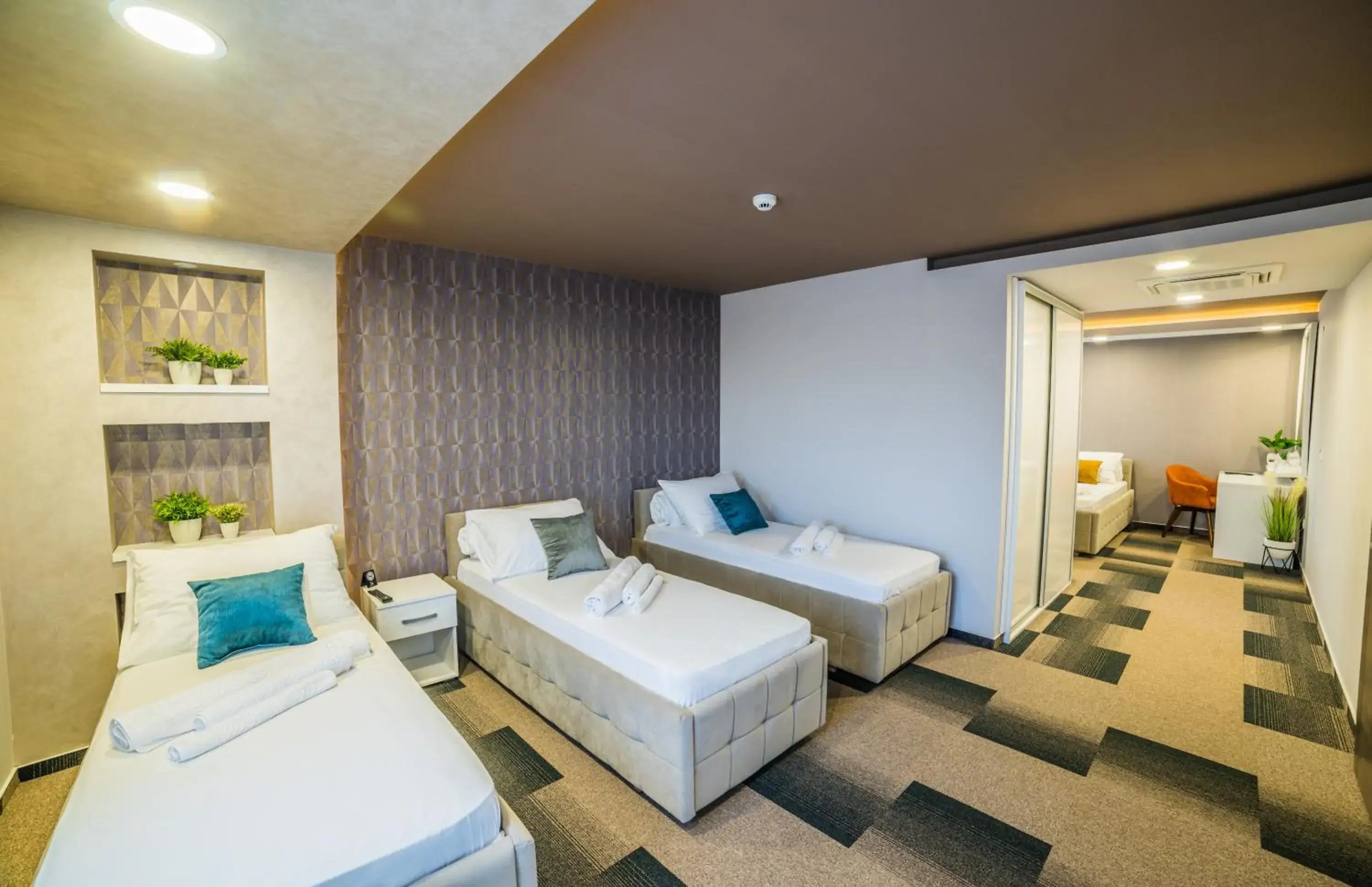 Triple Room in Hotel River Triple Room in Hotel River