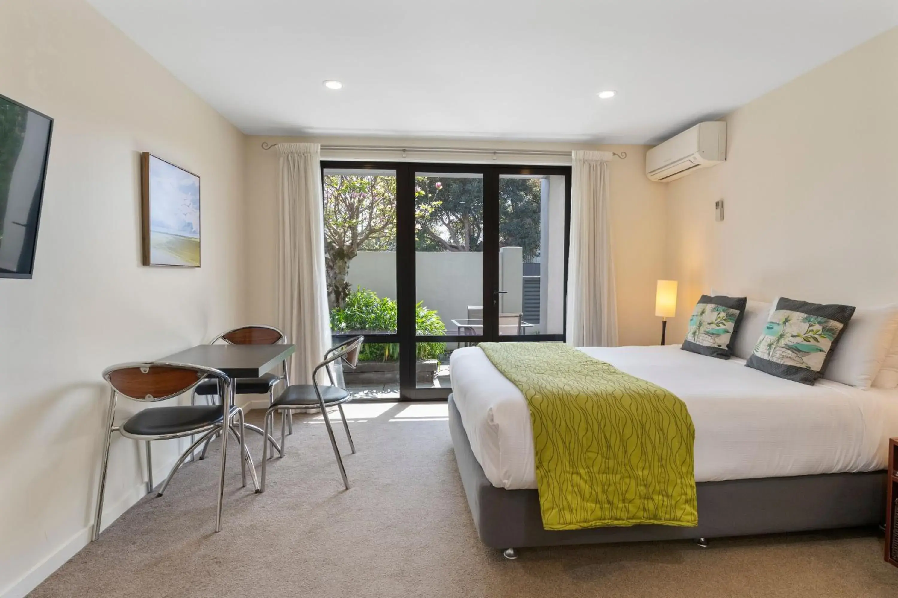 One-Bedroom Apartment in Nautilus Lodge Motel One-Bedroom Apartment in Nautilus Lodge Motel