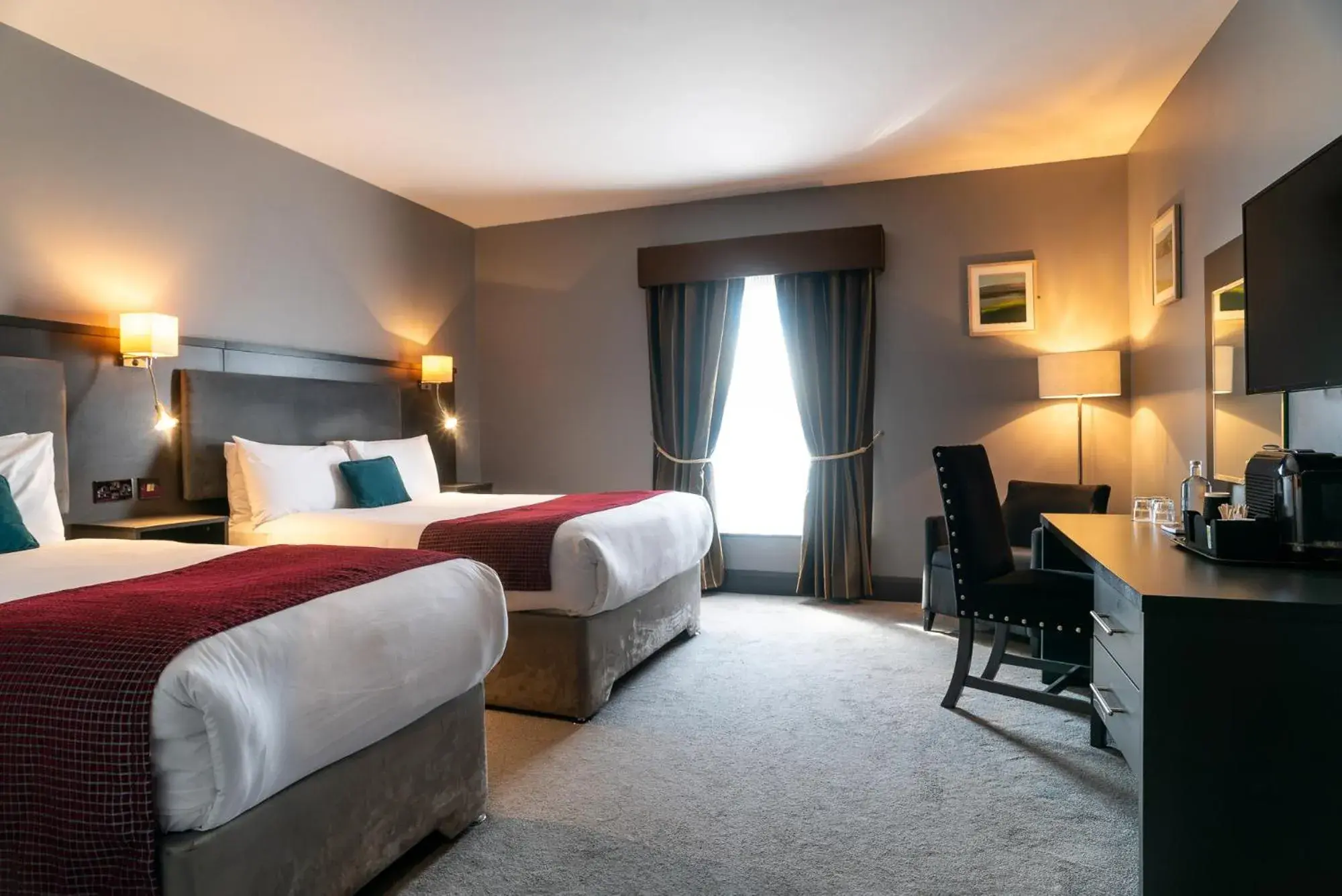 Standard Double or Twin Room in Cliffs of Moher Hotel Standard Double or Twin Room in Cliffs of Moher Hotel