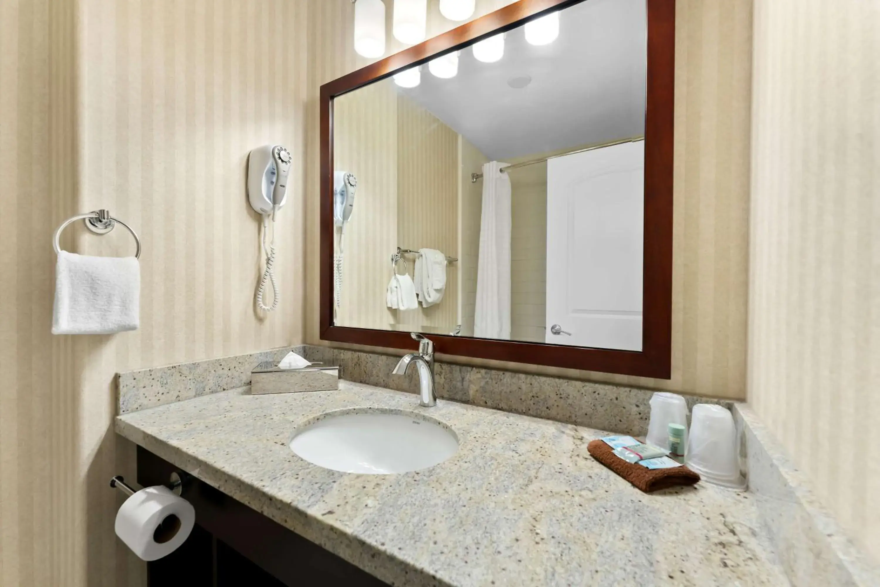 Queen Room with Two Queen Beds - Non-Smoking in Best Western Williams Lake Queen Room with Two Queen Beds - Non-Smoking in Best Western Williams Lake