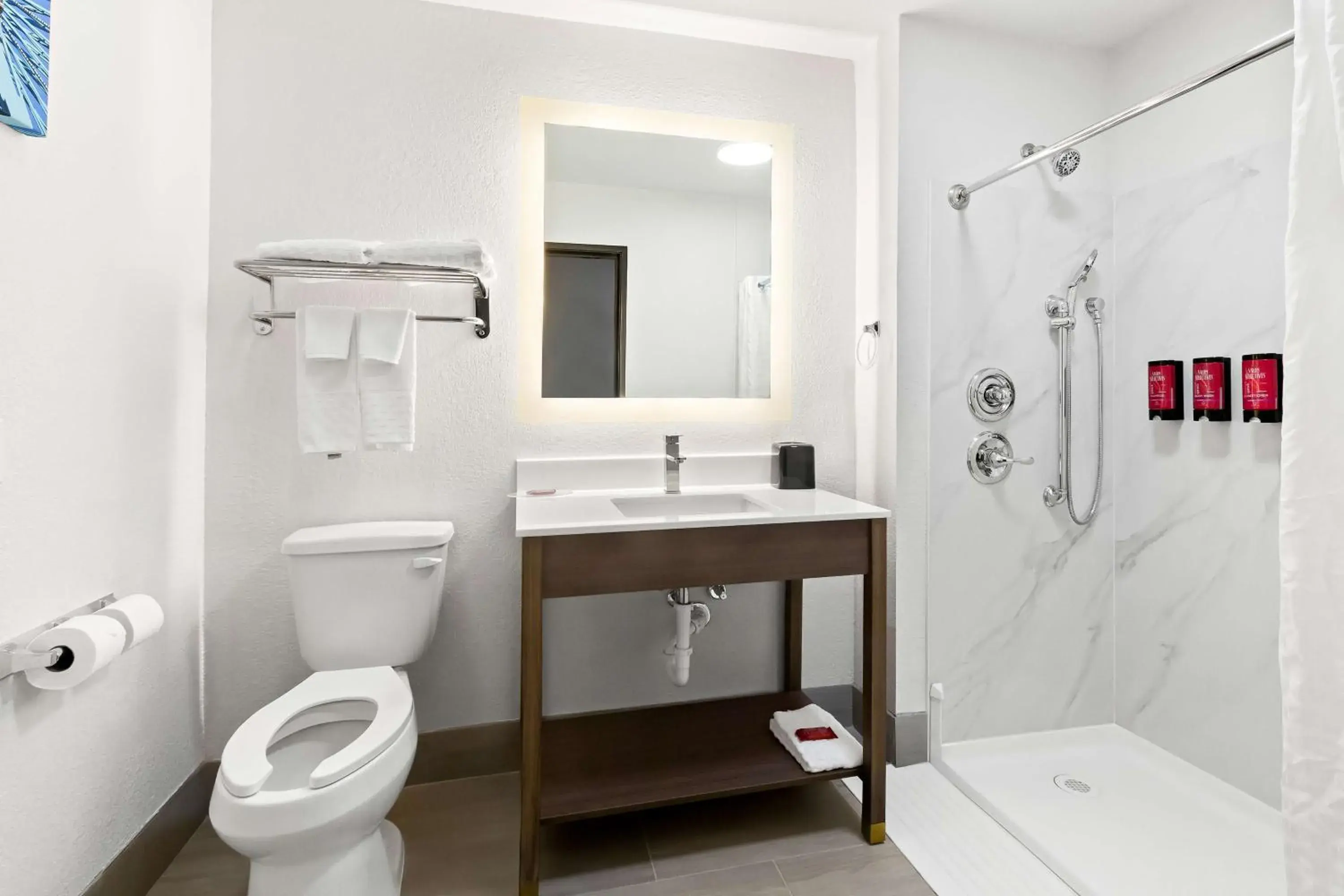 King Room with Bath Tub - Disability Access/Non-Smoking in SureStay Hotel by Best Western Groves King Room with Bath Tub - Disability Access/Non-Smoking in SureStay Hotel by Best Western Groves