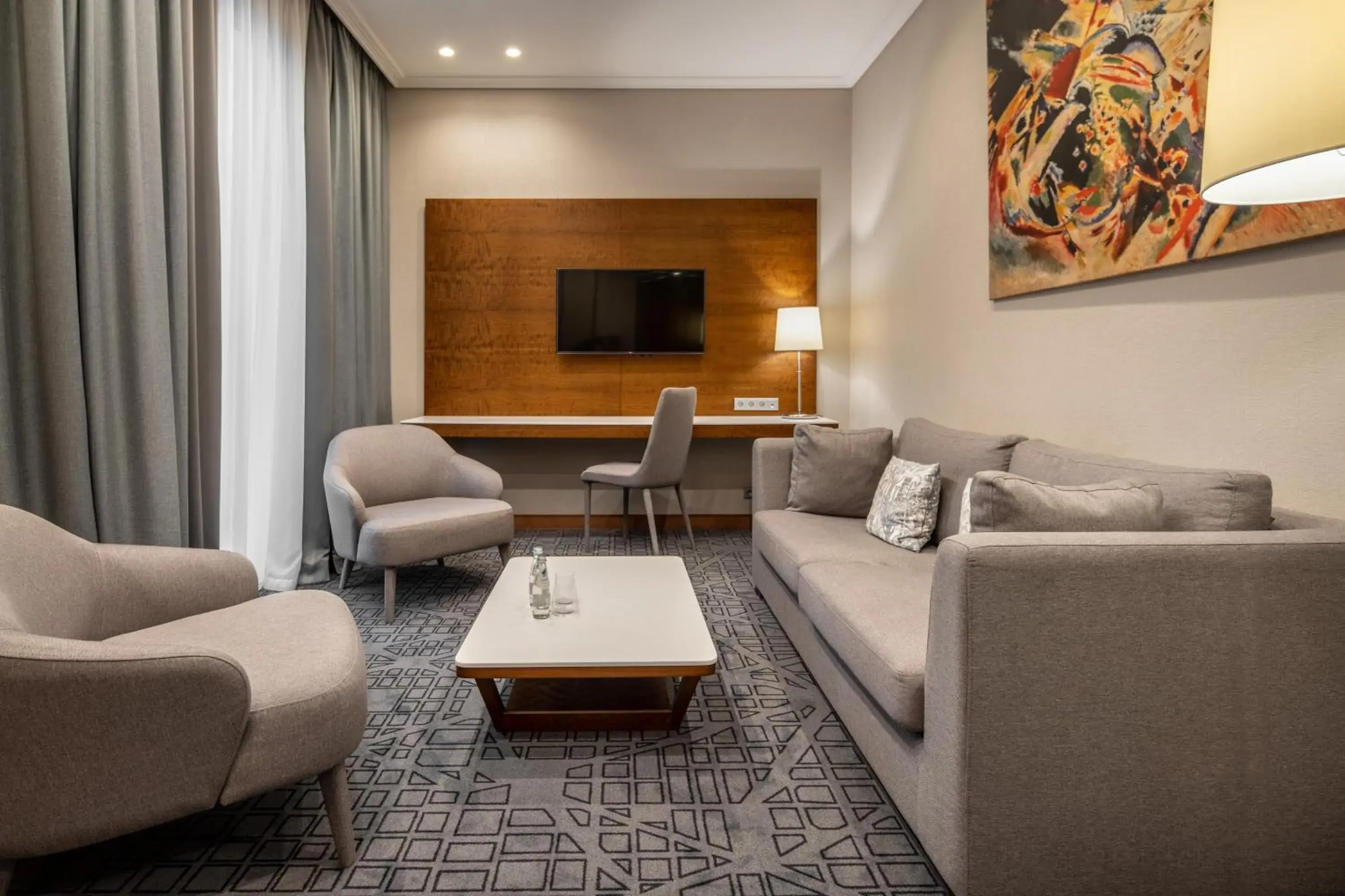 Family Room in CITYHOTEL Family Room in CITYHOTEL