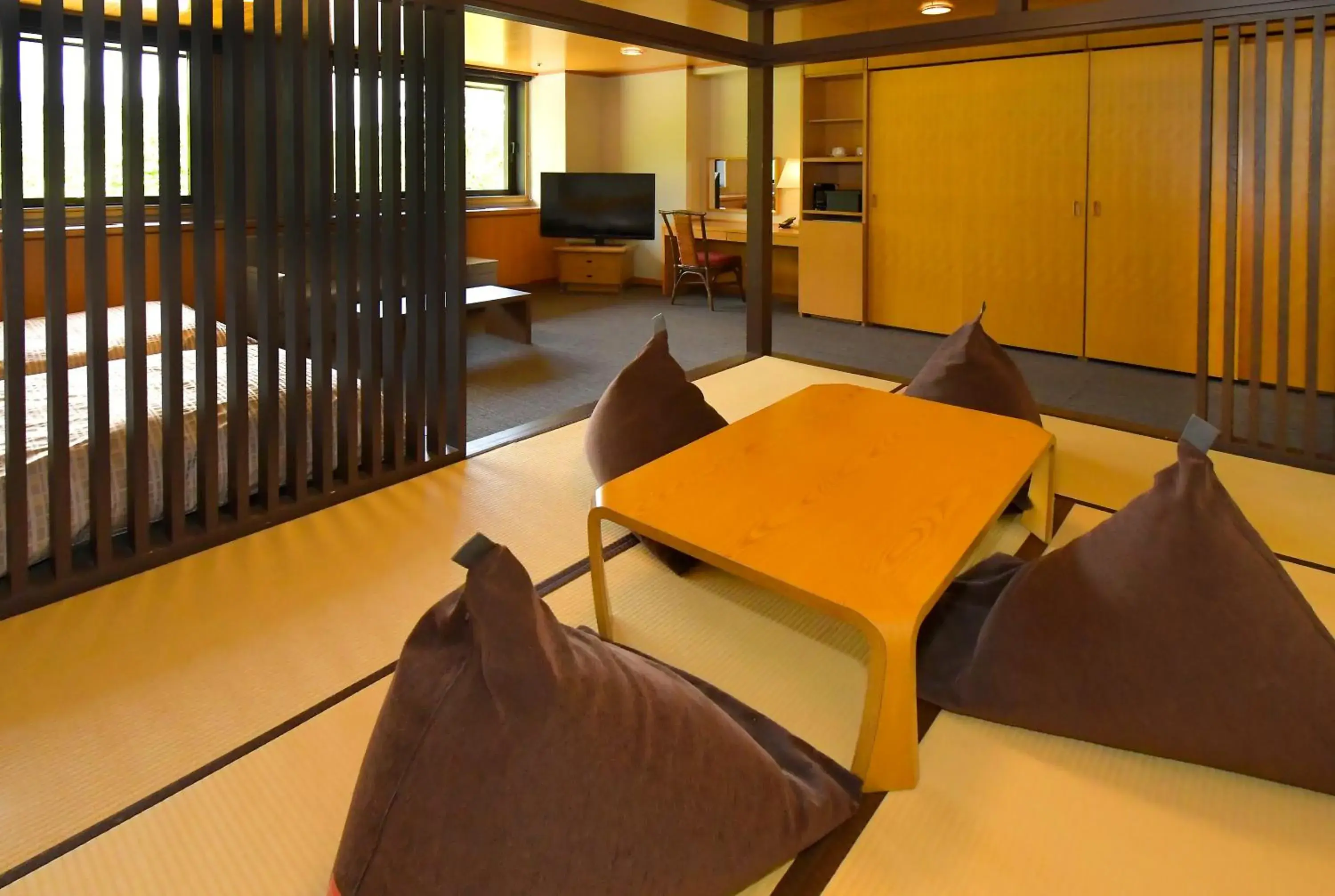 Deluxe Room with Tatami area - Non-Smoking in Hotel Kanronomori Deluxe Room with Tatami area - Non-Smoking in Hotel Kanronomori