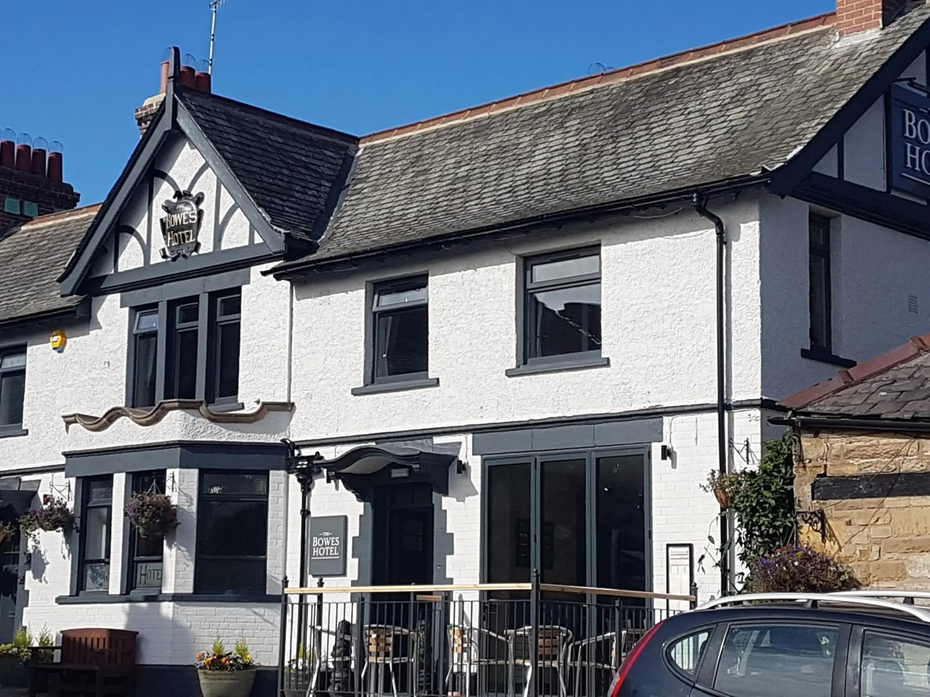 The Bowes Hotel The Bowes Hotel