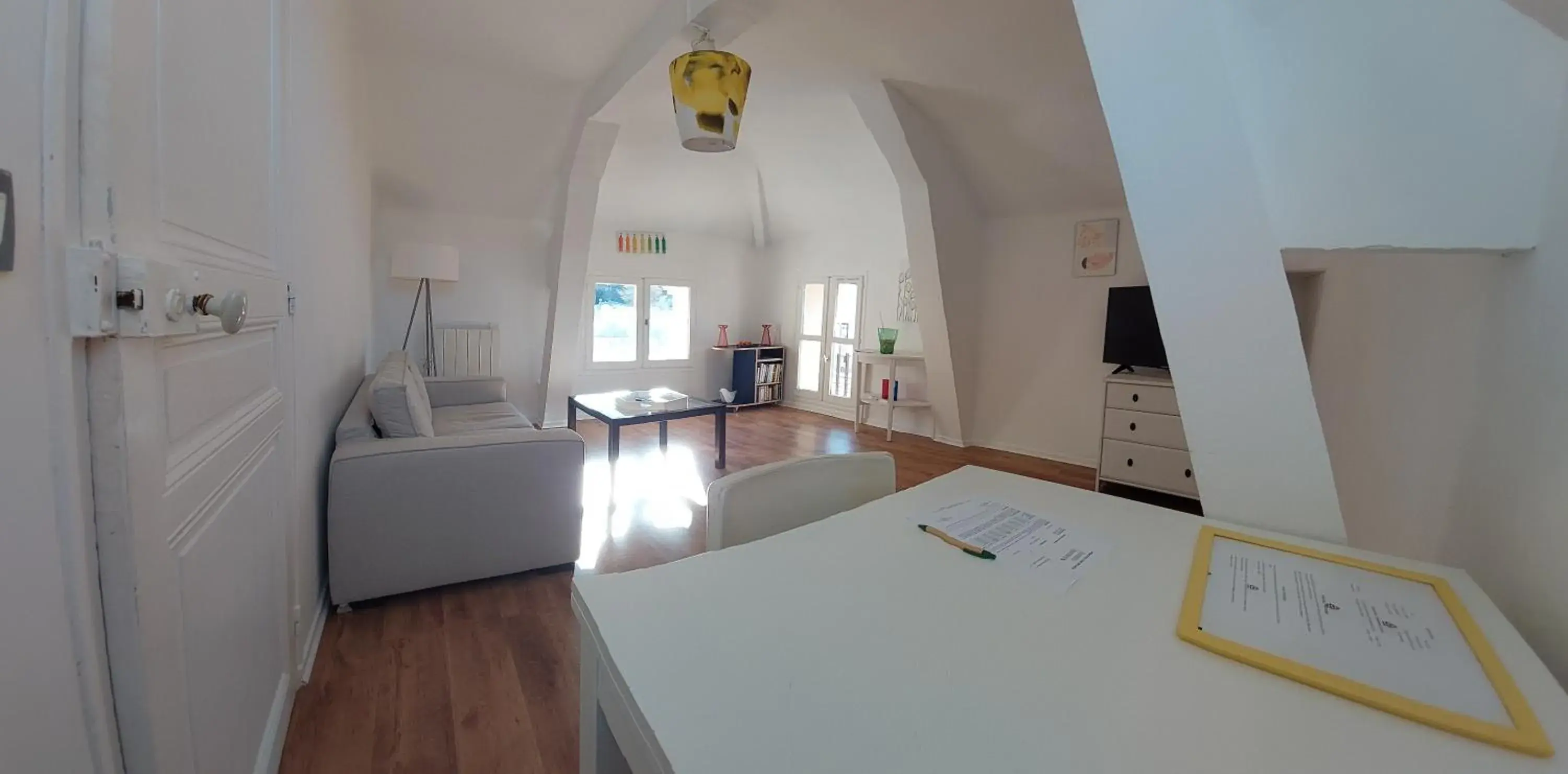 One-Bedroom Apartment (2 Adults) in Alexandra Apartments One-Bedroom Apartment (2 Adults) in Alexandra Apartments