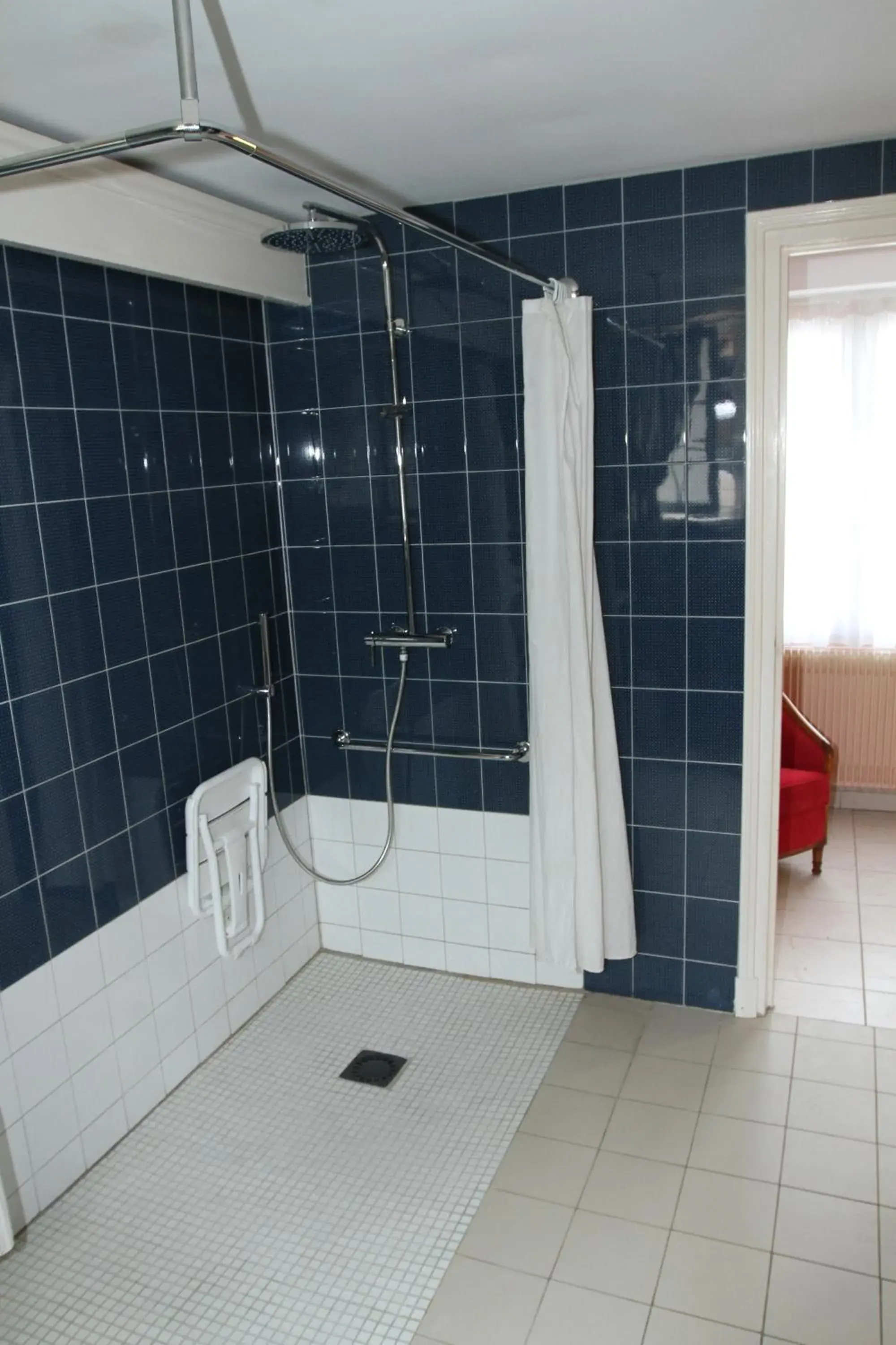 Family Room in Hotel Royal Albion Family Room in Hotel Royal Albion