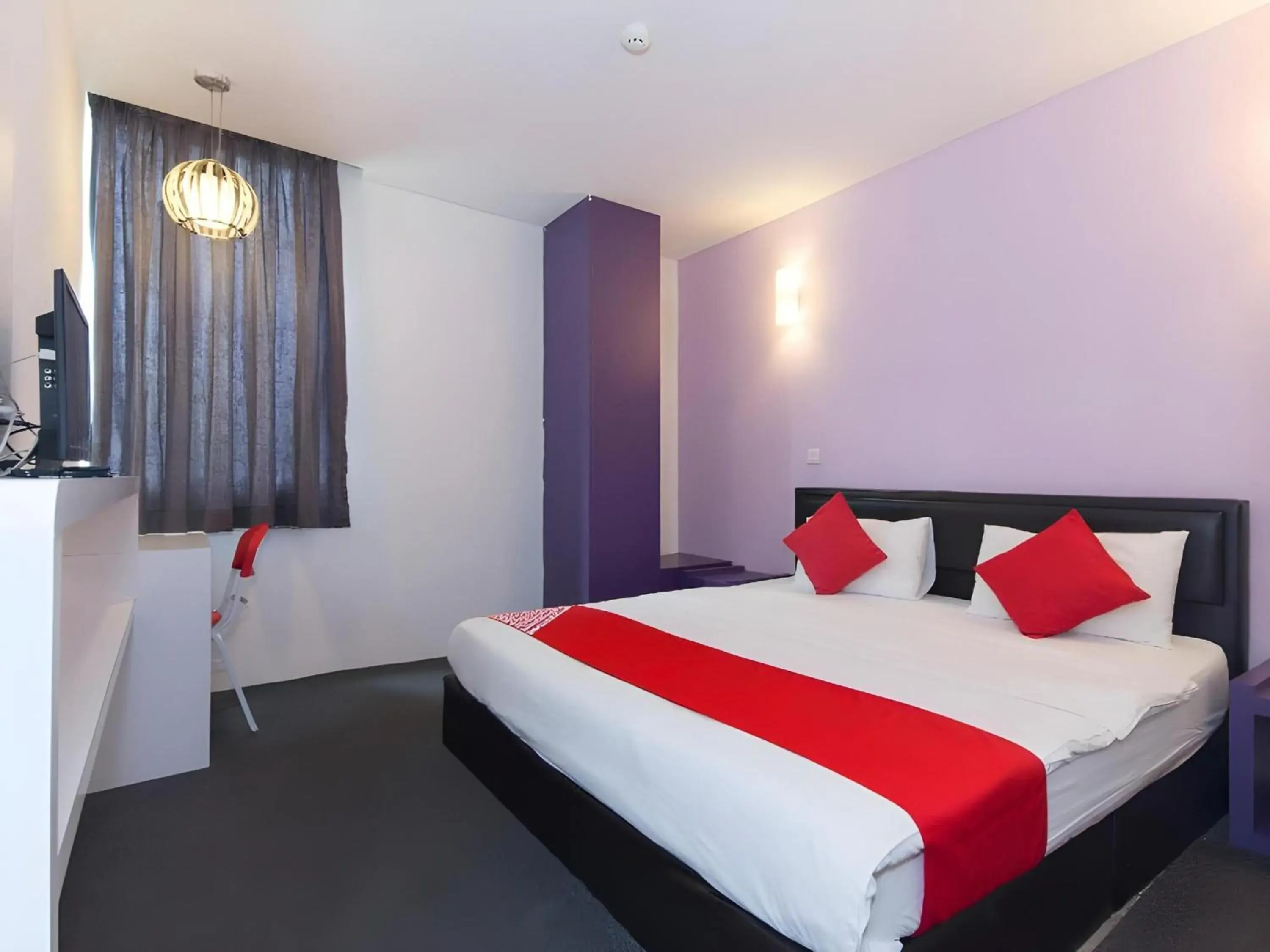 Deluxe King Room in Hotel O Marvelton Hotel Deluxe King Room in Hotel O Marvelton Hotel