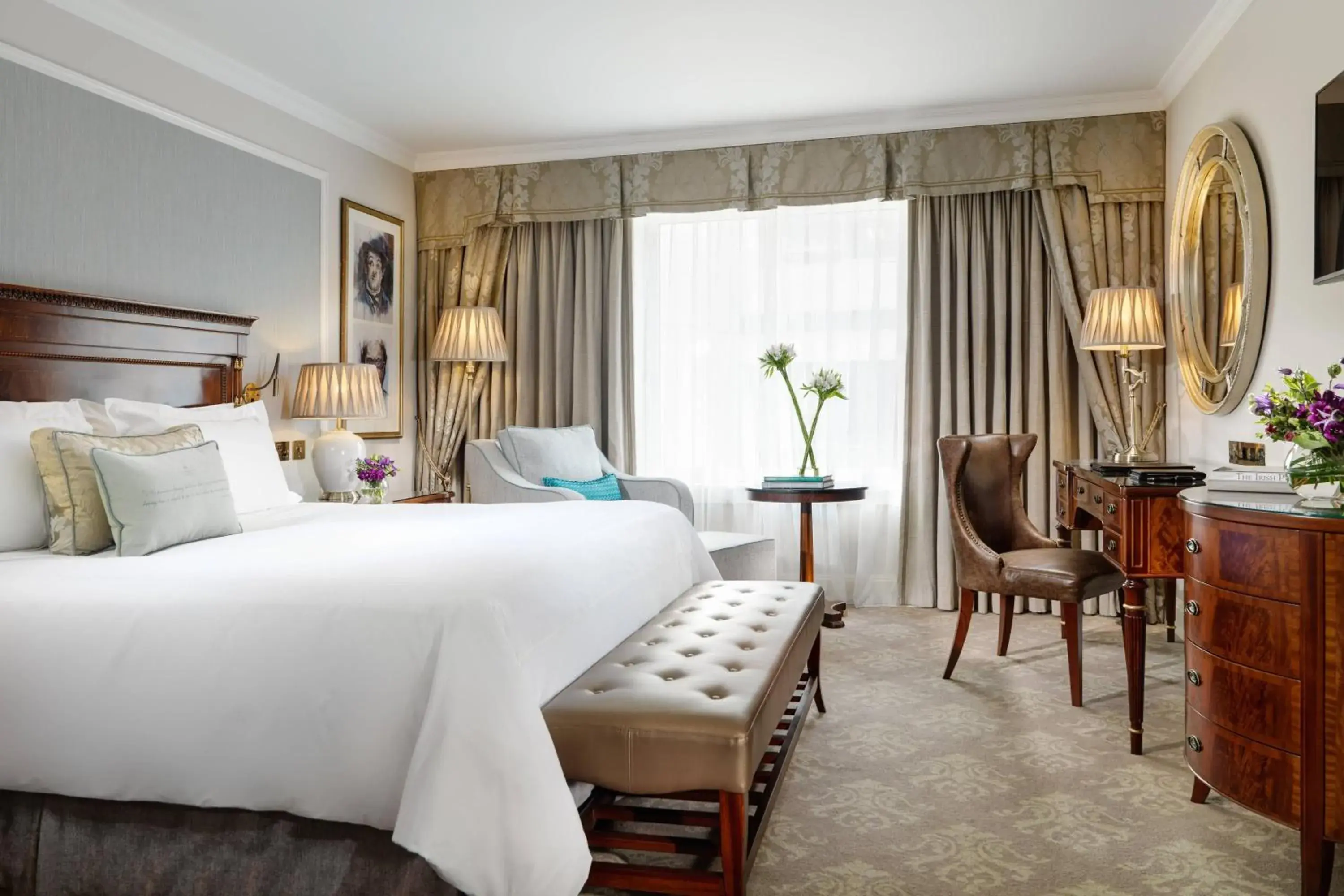 King Room in The Shelbourne, Autograph Collection King Room in The Shelbourne, Autograph Collection