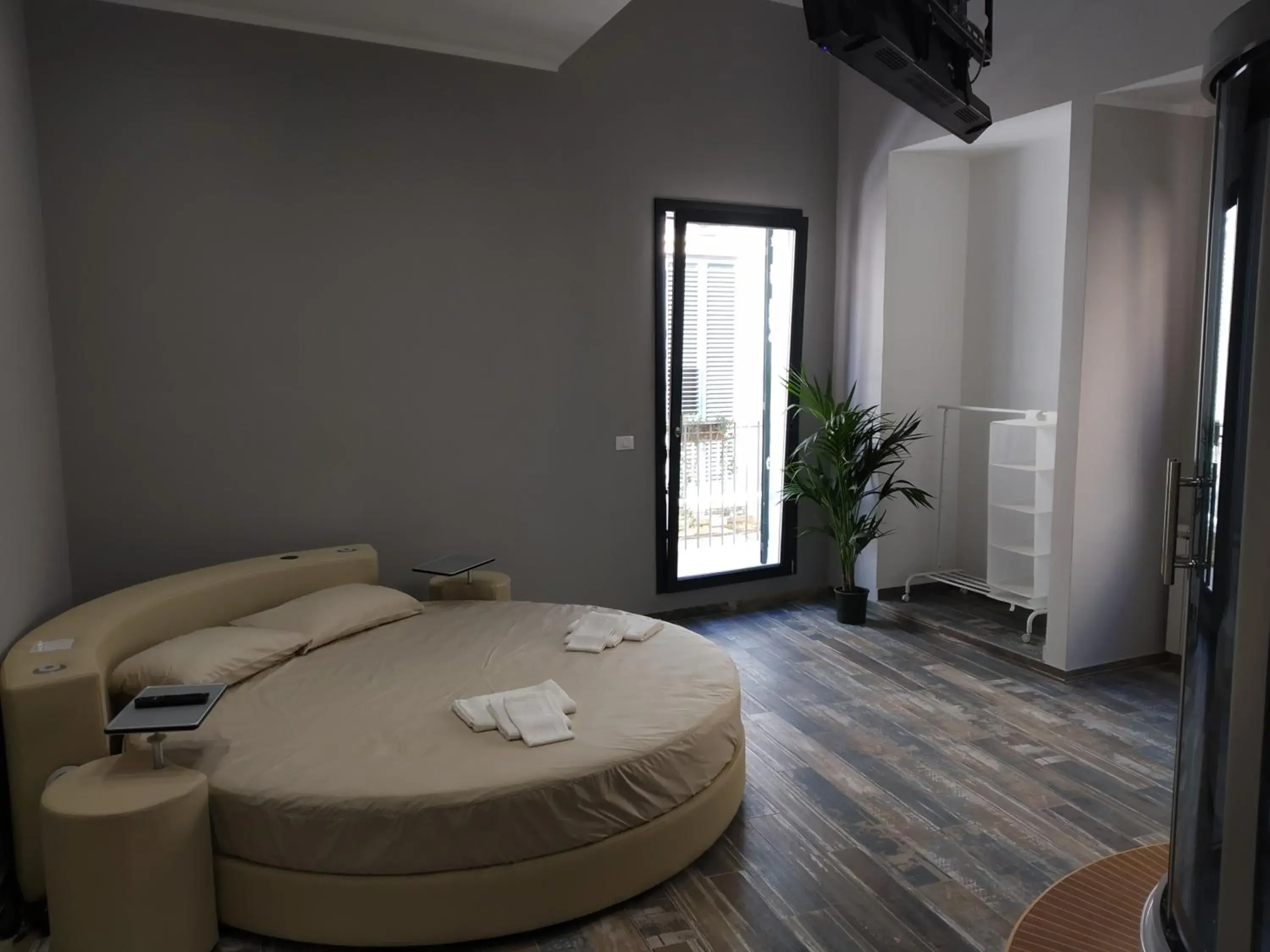 Deluxe King Room in Dimora "I Santi Patroni" Deluxe King Room in Dimora "I Santi Patroni"