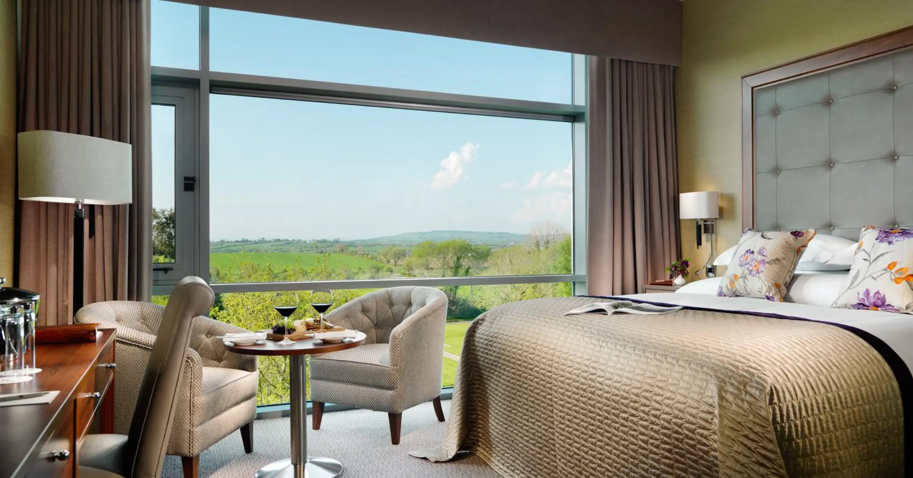 Classic King Room in Aghadoe Heights Hotel & Spa Classic King Room in Aghadoe Heights Hotel & Spa