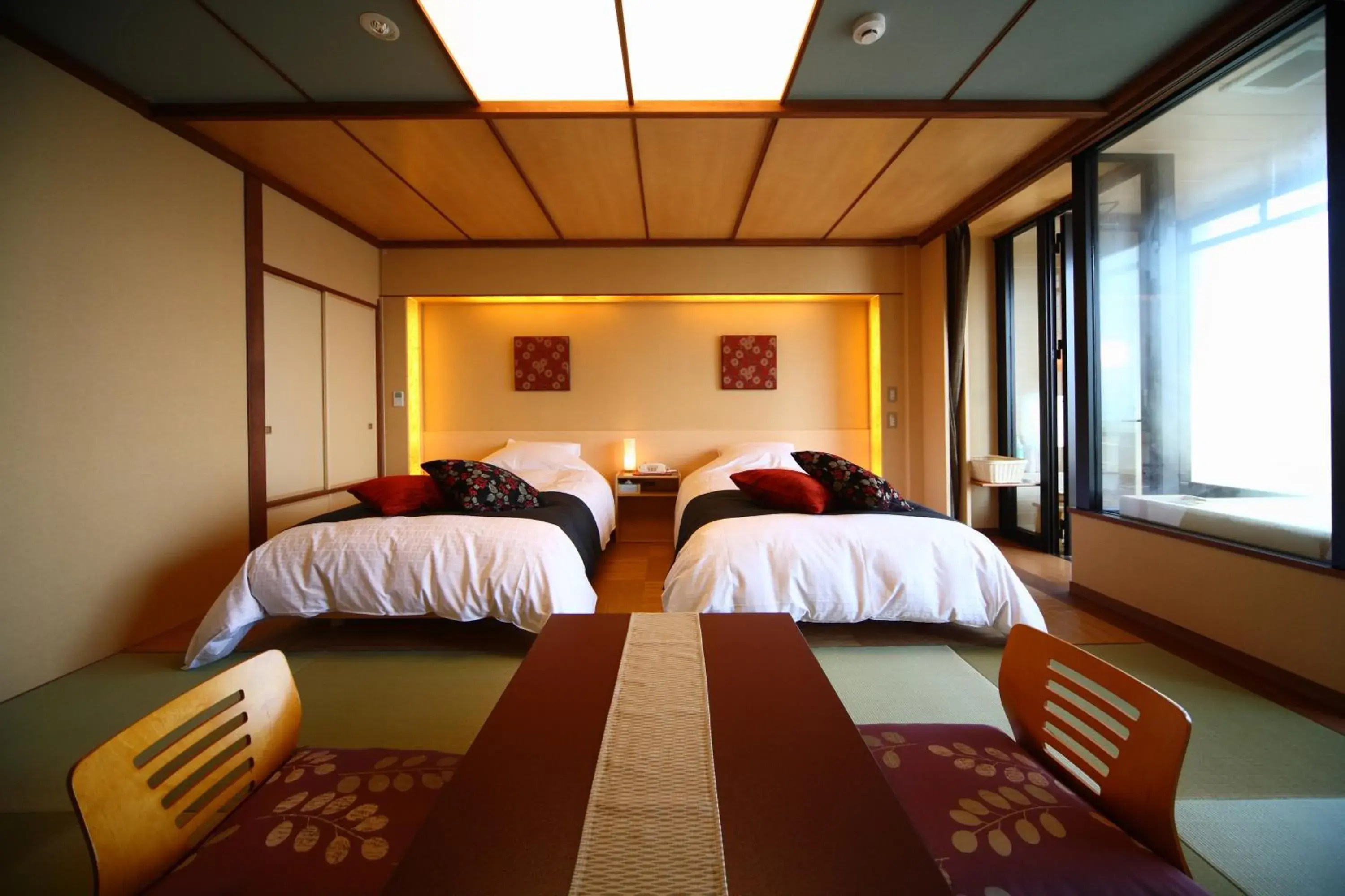 Comfort Quadruple Room in Biwako Ryokusuitei Comfort Quadruple Room in Biwako Ryokusuitei