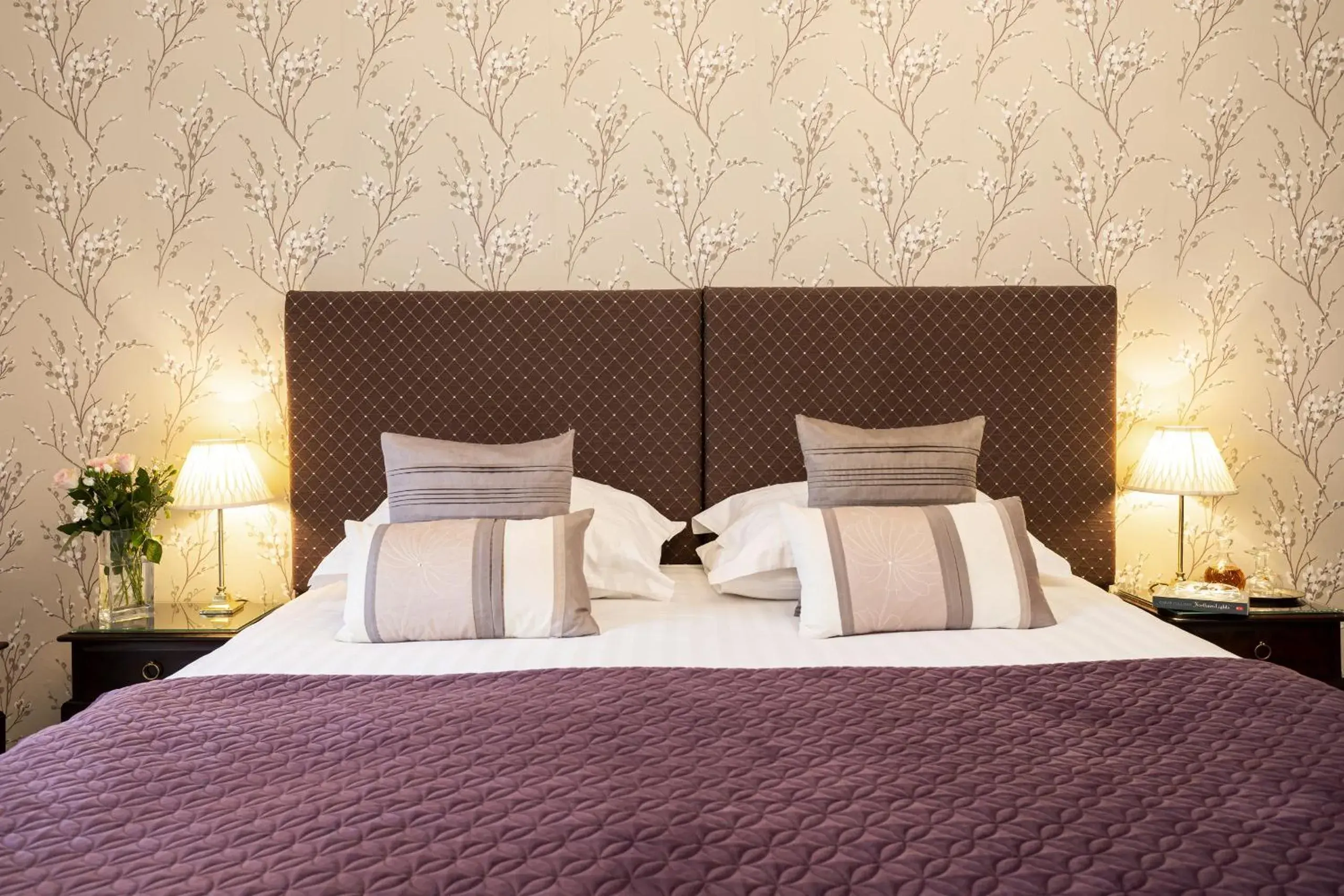 Double Room with Lake View and Private Bathroom(Not En-suite) - single occupancy in Ees Wyke Country House Double Room with Lake View and Private Bathroom(Not En-suite) - single occupancy in Ees Wyke Country House