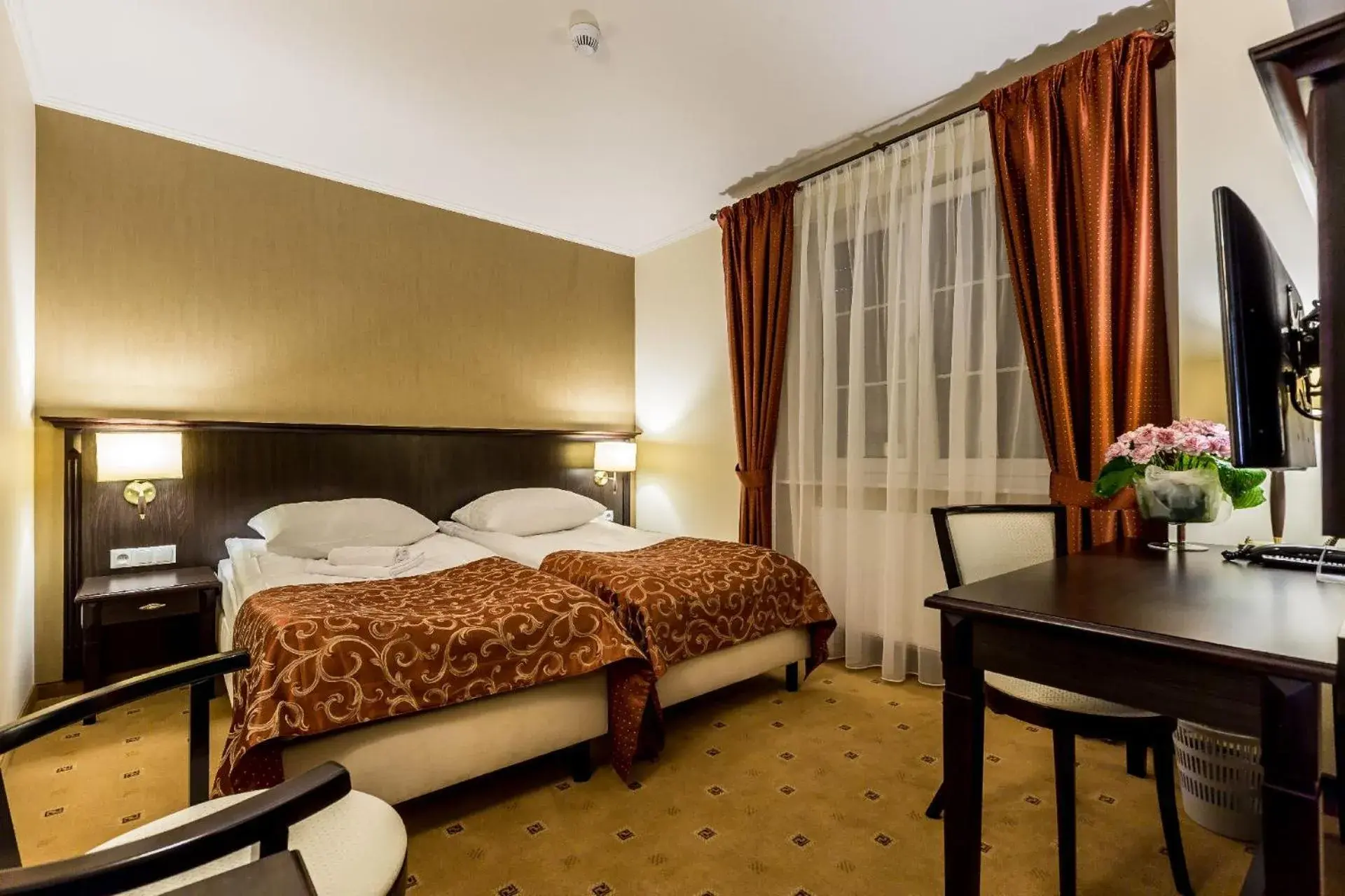 Standard Twin Room - single occupancy in Hotel Krzyski Standard Twin Room - single occupancy in Hotel Krzyski