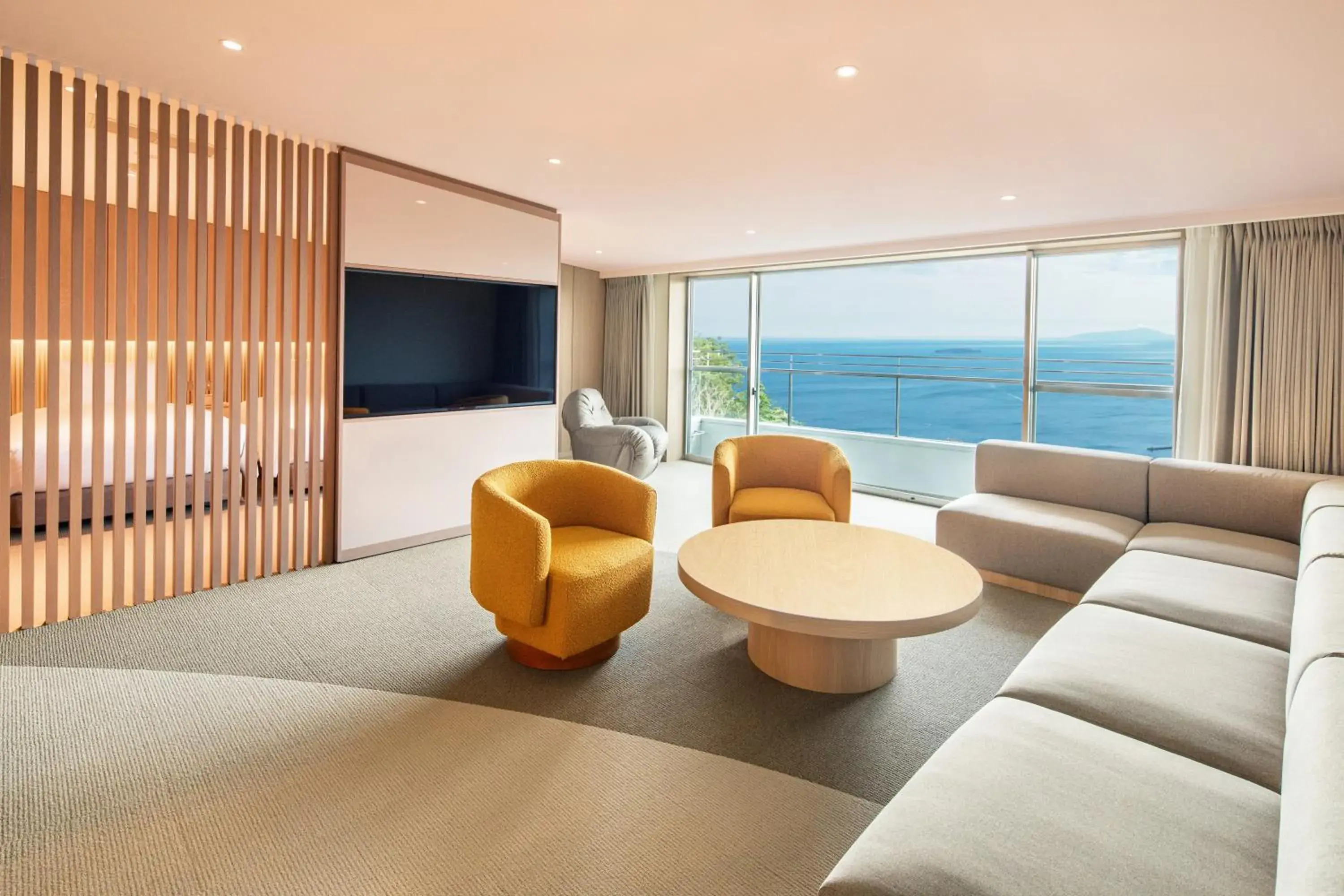 Grandbach Deluxe Triple Room with Indoor Bath Onsen in Hotel Grand Bach Atami Crescendo Grandbach Deluxe Triple Room with Indoor Bath Onsen in Hotel Grand Bach Atami Crescendo