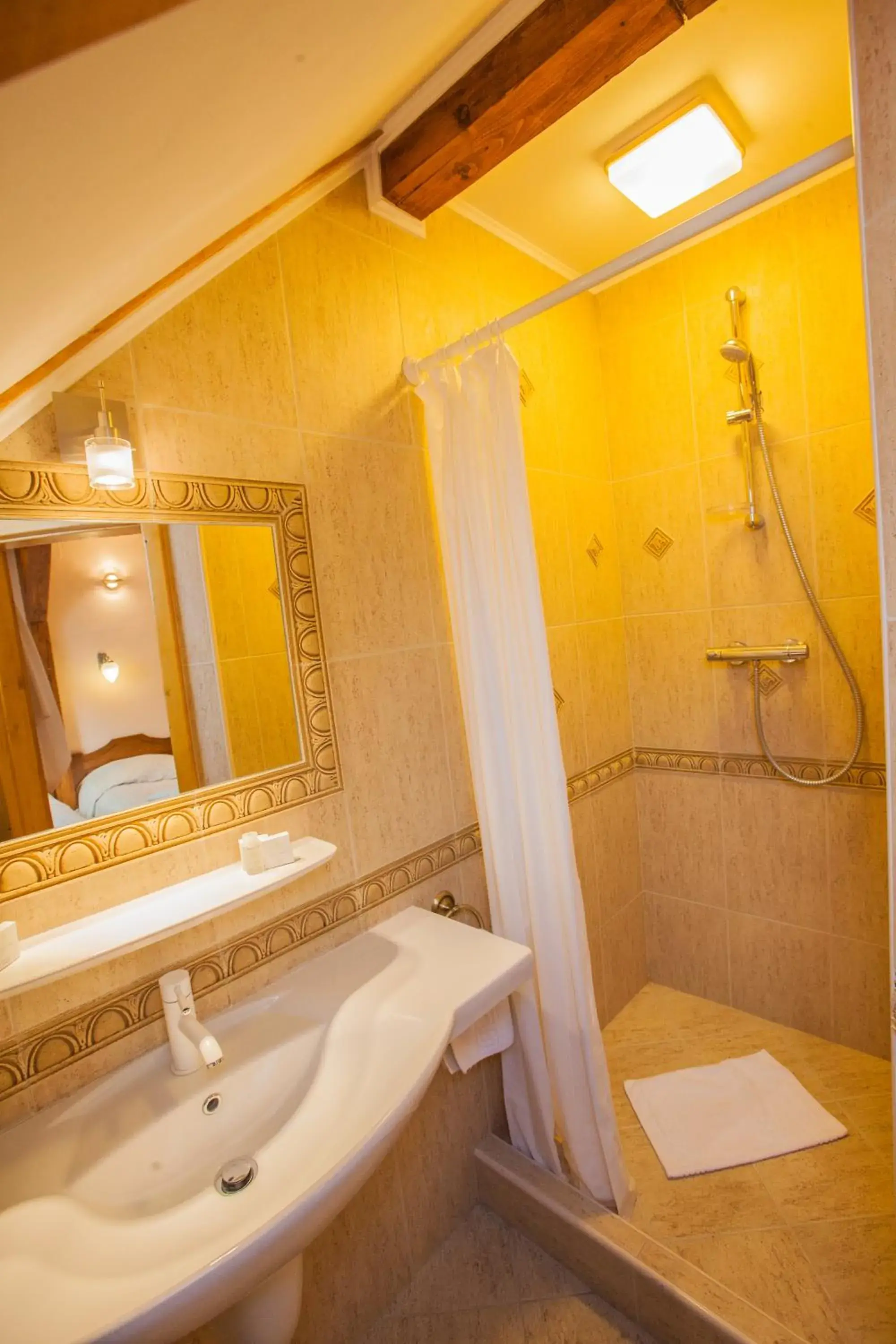 Standard Twin Room - single occupancy in Casa Wagner Standard Twin Room - single occupancy in Casa Wagner