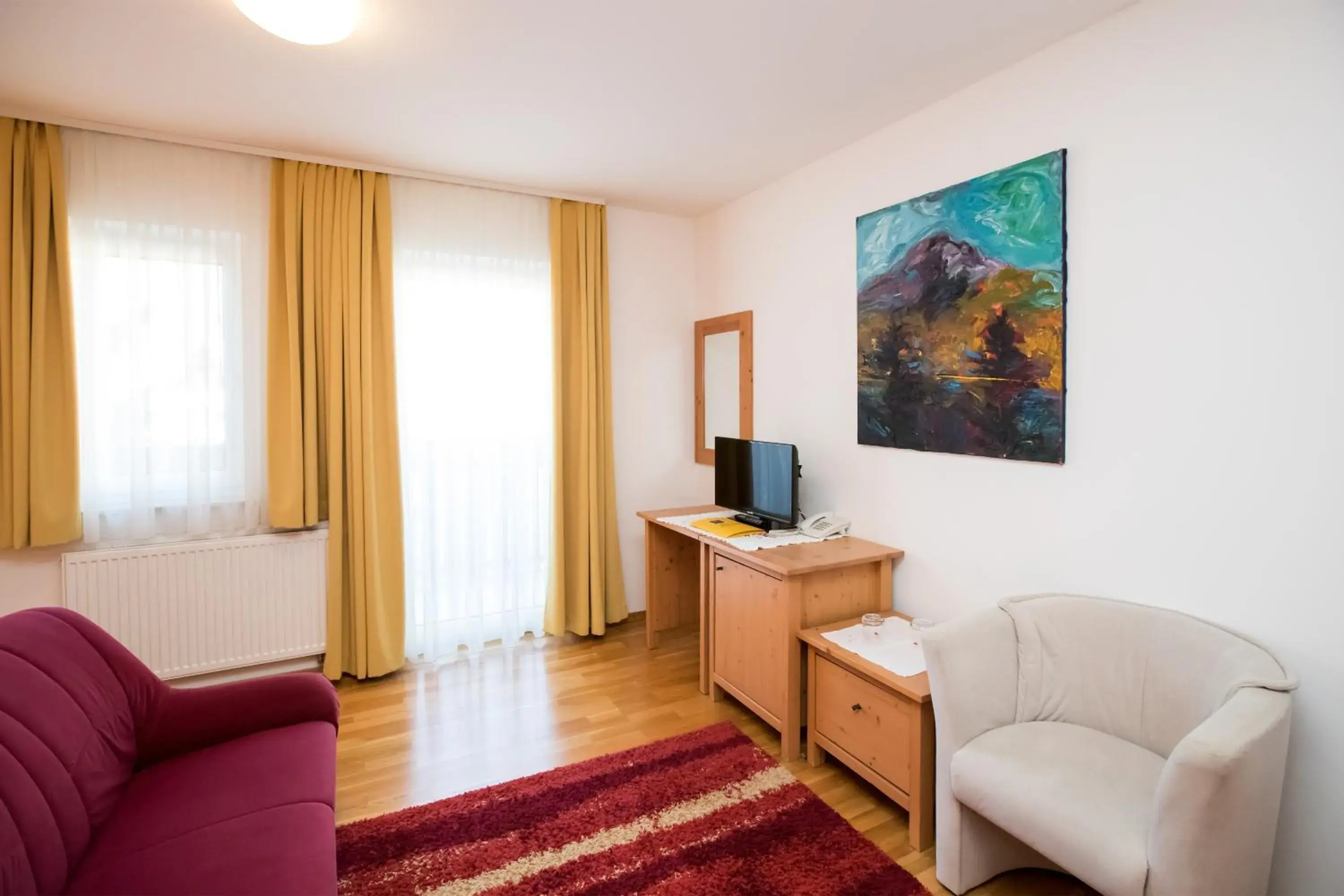 Triple Room with Balcony in Art Hotel Kristal Triple Room with Balcony in Art Hotel Kristal