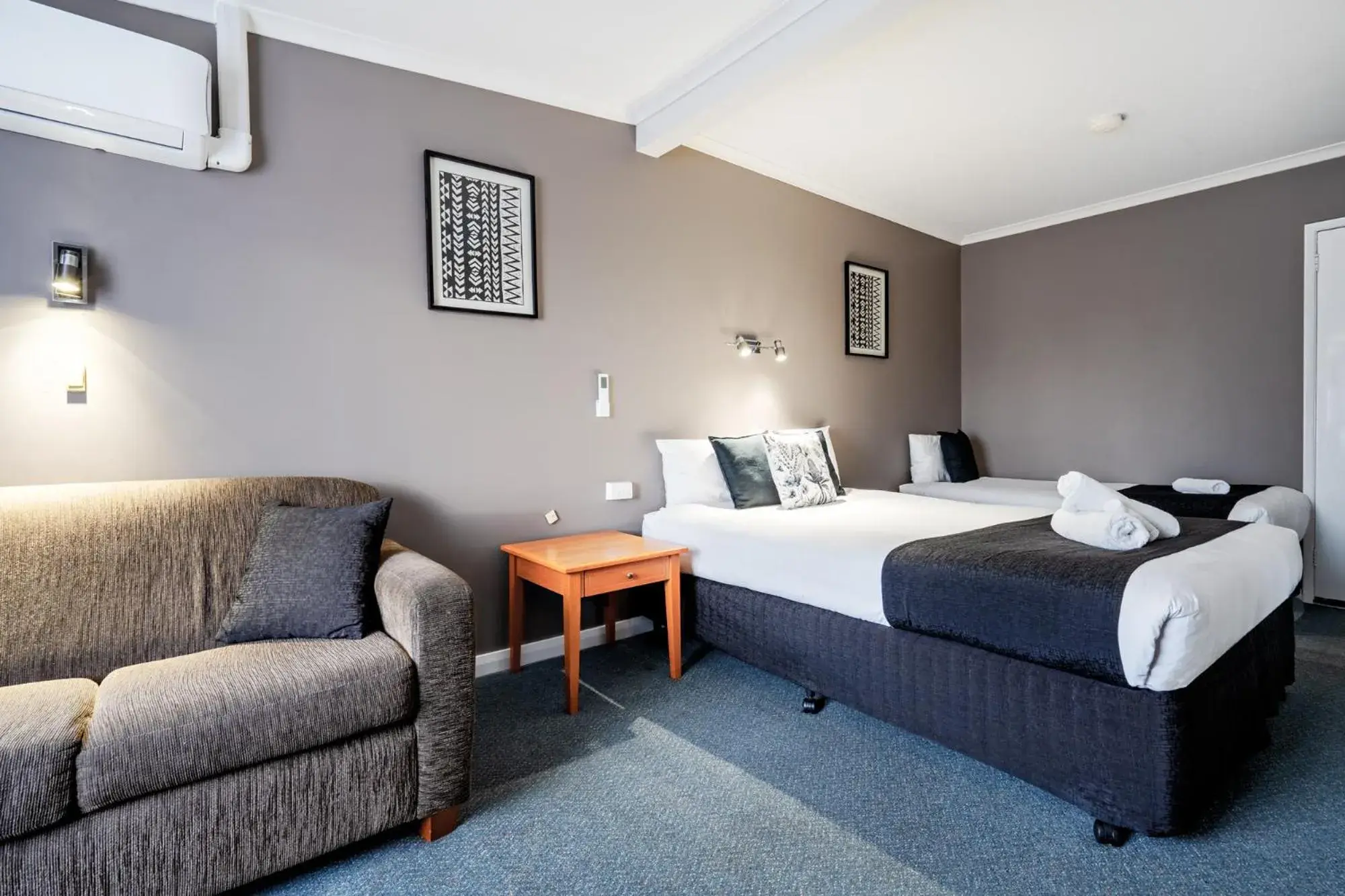 Standard Double Twin-Upstairs in Best Westlander Motor Inn Standard Double Twin-Upstairs in Best Westlander Motor Inn