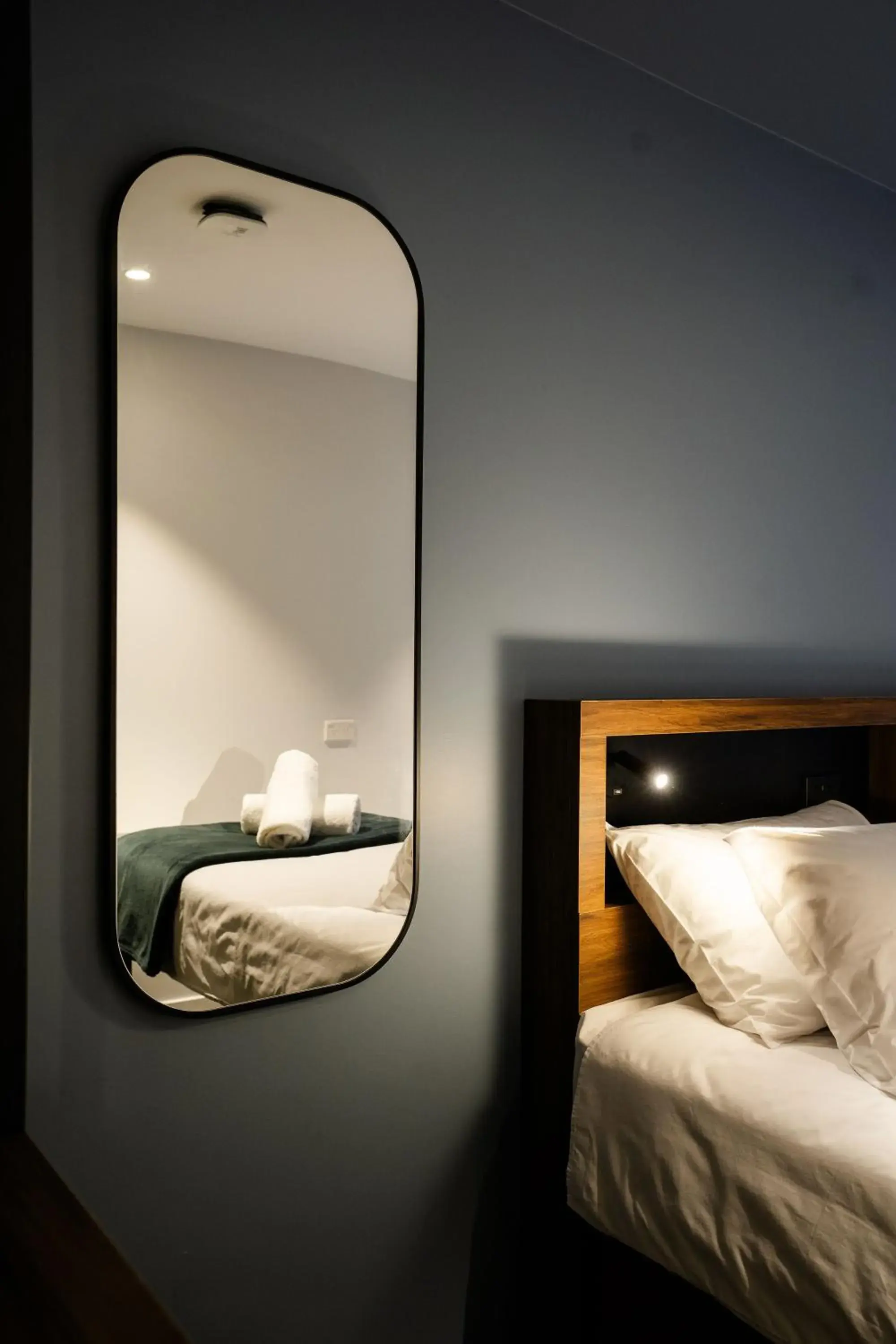 King Room in Haka House Auckland City King Room in Haka House Auckland City