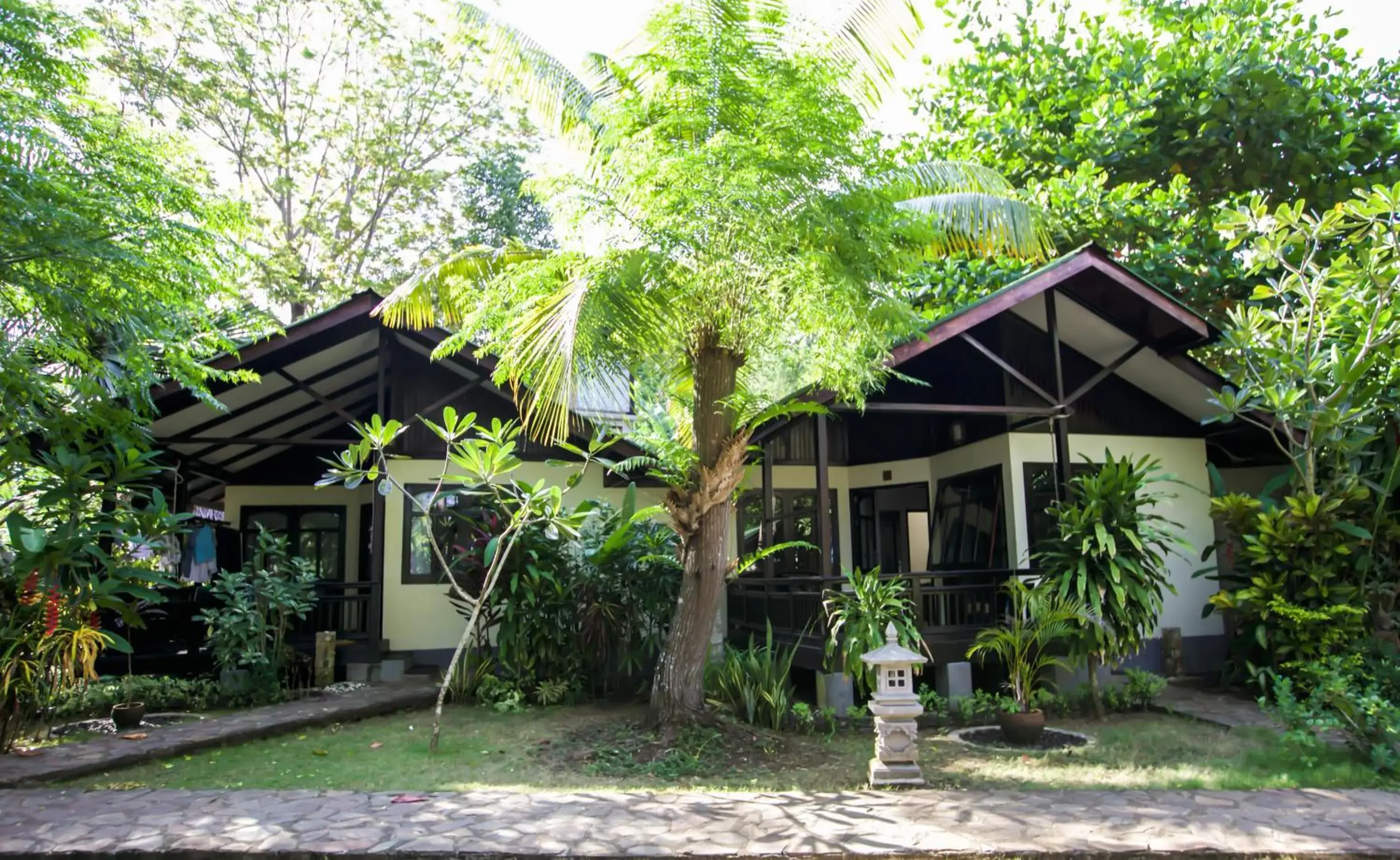 Two-Bedroom Chalet in The Village Bunaken Two-Bedroom Chalet in The Village Bunaken