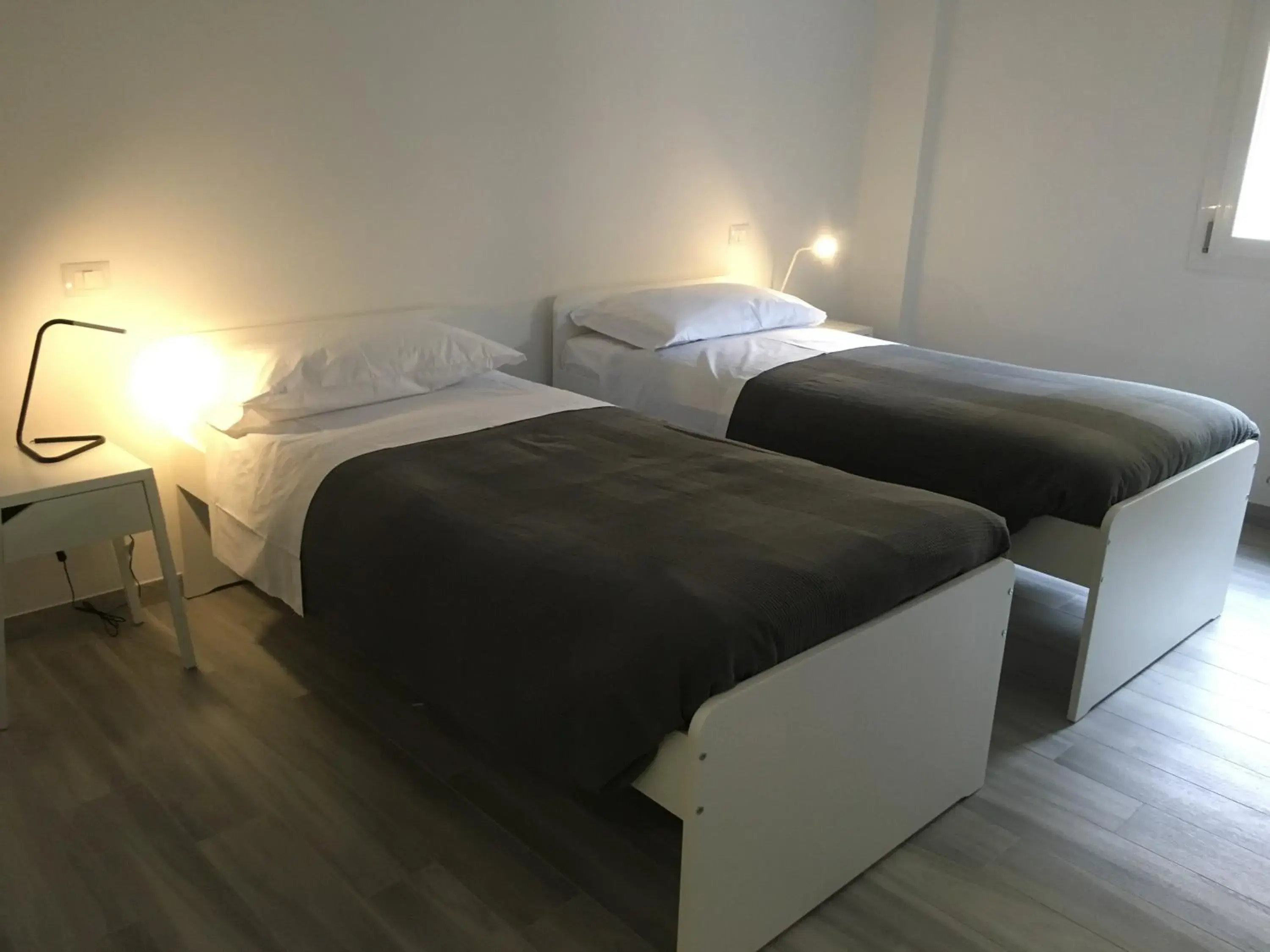 Double or Twin Room - single occupancy in Four Rooms Double or Twin Room - single occupancy in Four Rooms