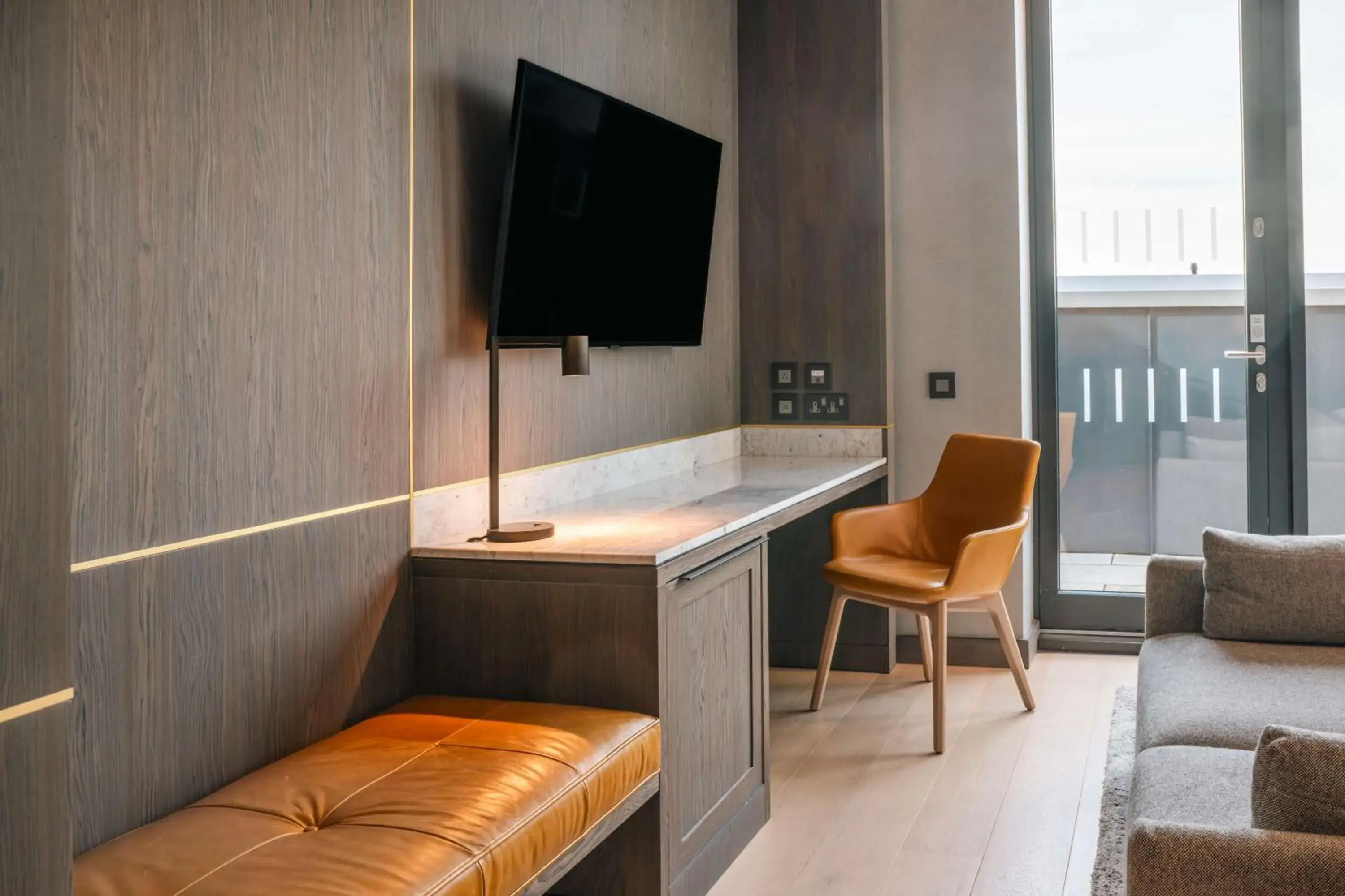 Junior Suite with Balcony in Radisson Blu Royal Hotel Dublin Junior Suite with Balcony in Radisson Blu Royal Hotel Dublin