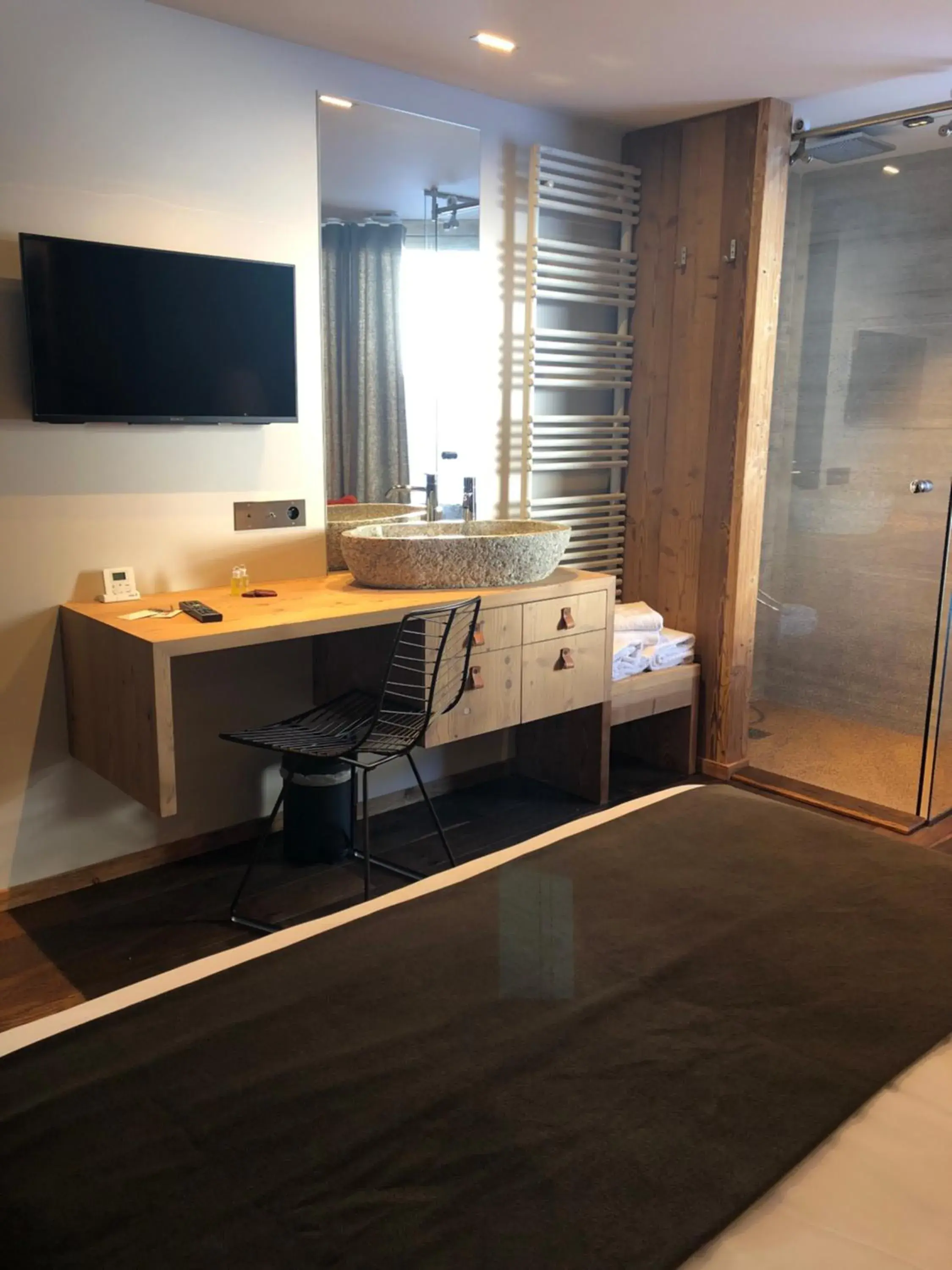 Deluxe Queen Room in Hôtel LAPIAZ & Spa - FLAINE Deluxe Queen Room in Hôtel LAPIAZ & Spa - FLAINE