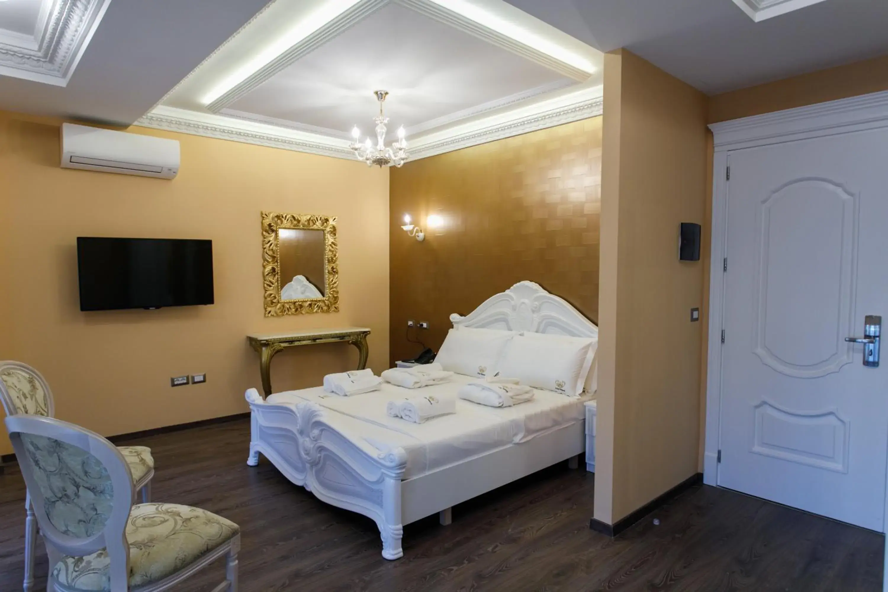 Junior Suite in Elite Palace Junior Suite in Elite Palace