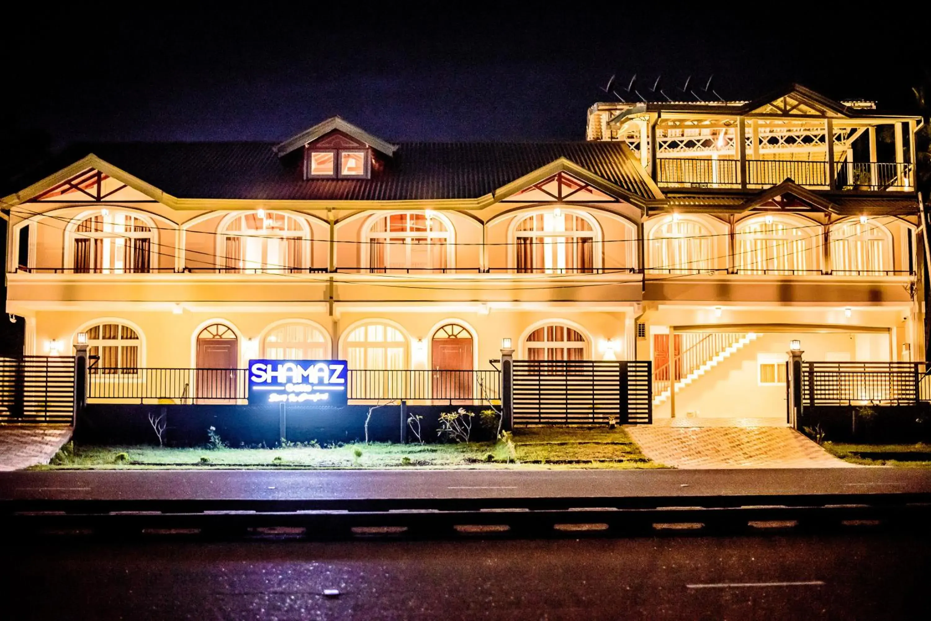 Shamaz Galle Shamaz Galle