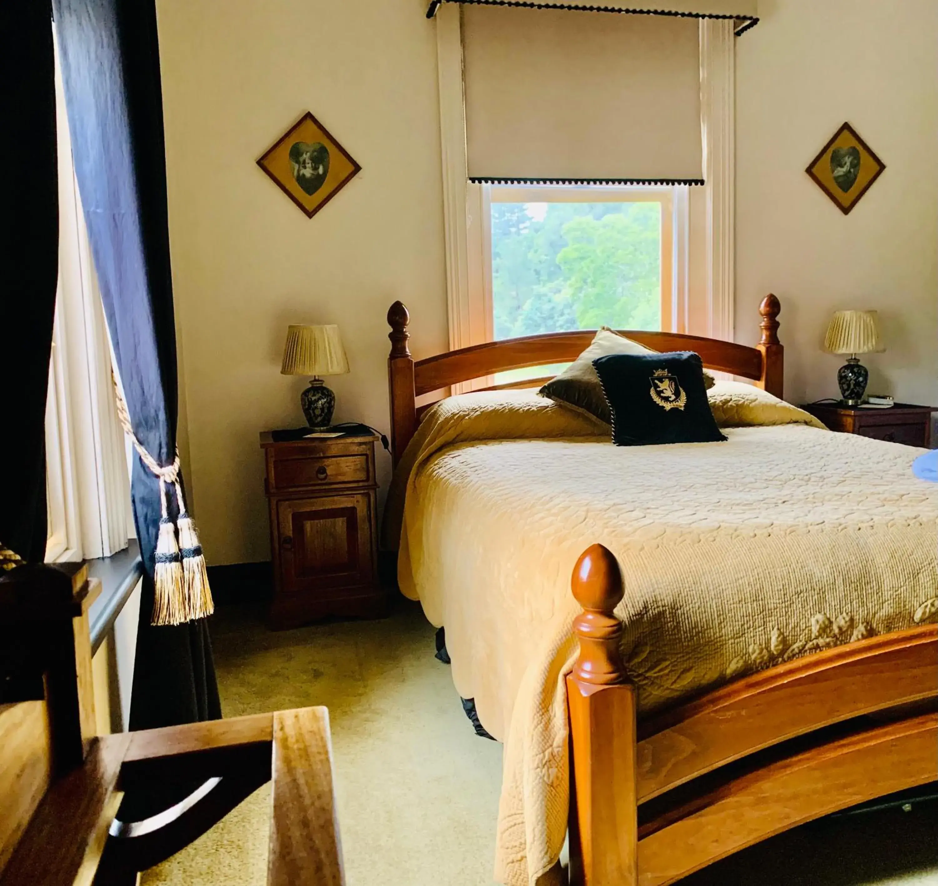 The Sedgwick Queen Room - Single Adult Only in Penghana Bed and Breakfast The Sedgwick Queen Room - Single Adult Only in Penghana Bed and Breakfast