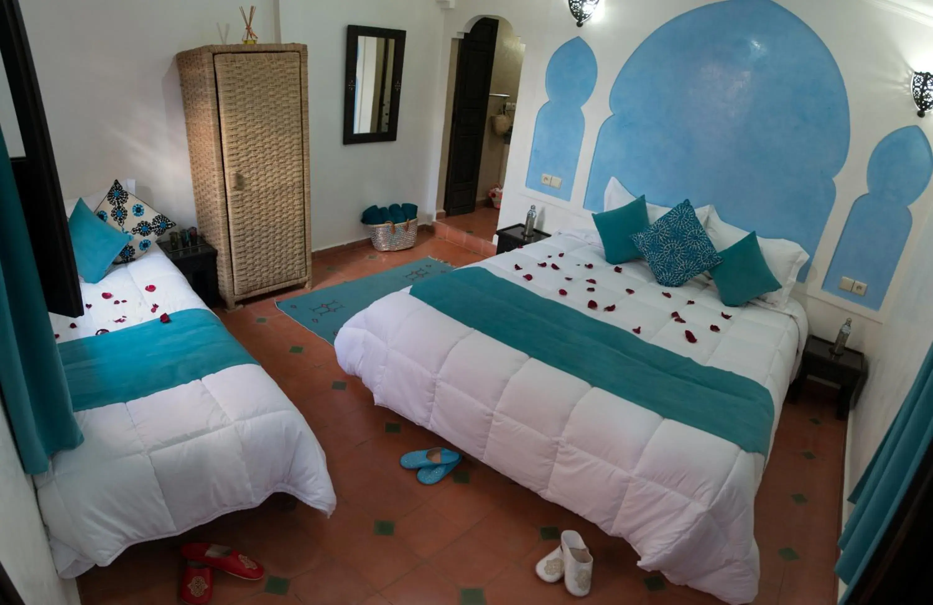 Standard Triple Room in Dar Asdika Standard Triple Room in Dar Asdika