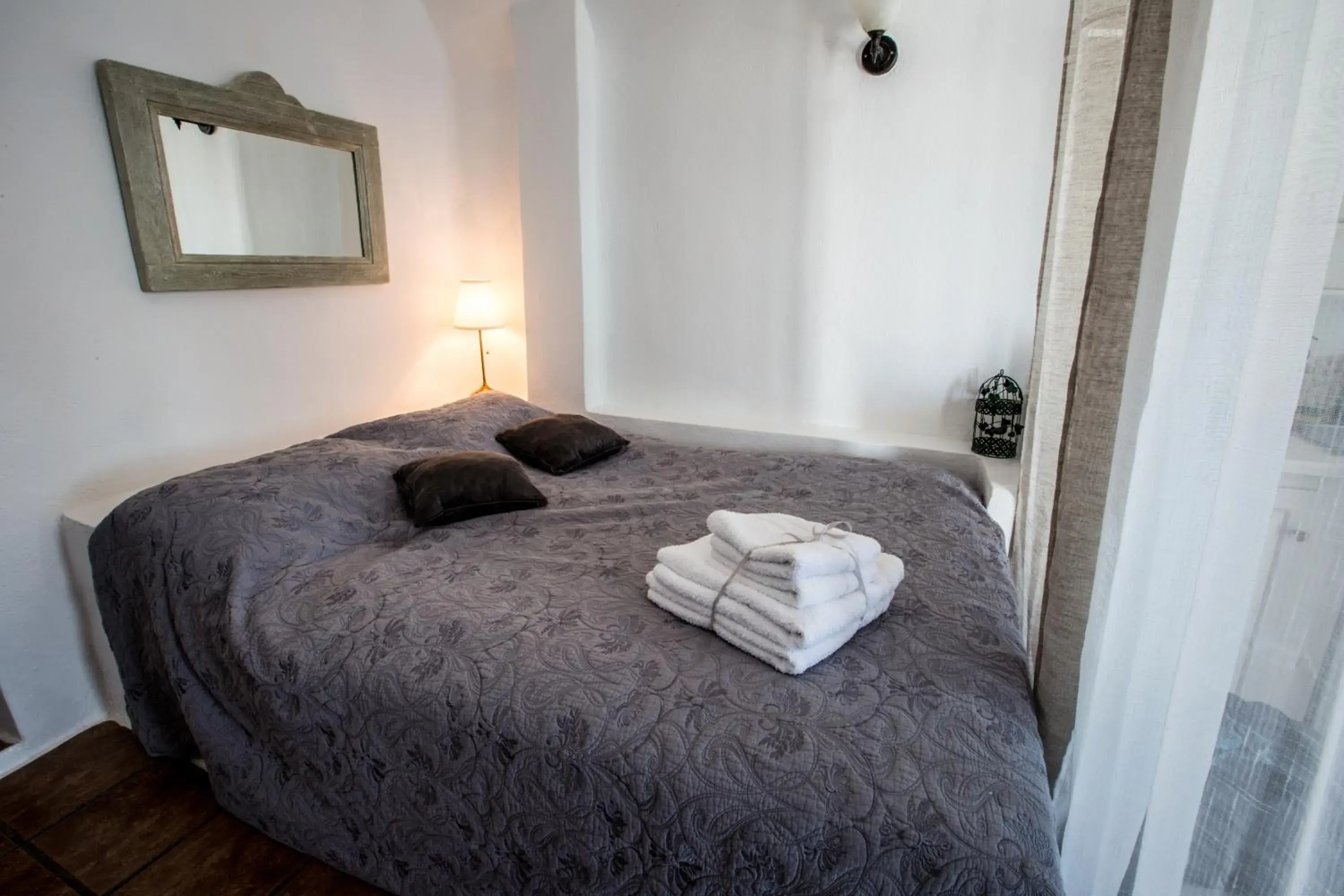 Standard Double Room with Caldera View in Afroessa Hotel by Pearl Hotel Collection Standard Double Room with Caldera View in Afroessa Hotel by Pearl Hotel Collection