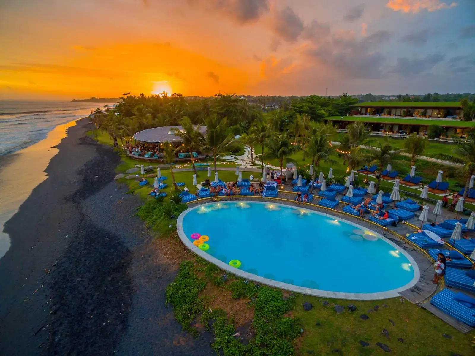 Hotel Komune and Beach Club Bali Hotel Komune and Beach Club Bali