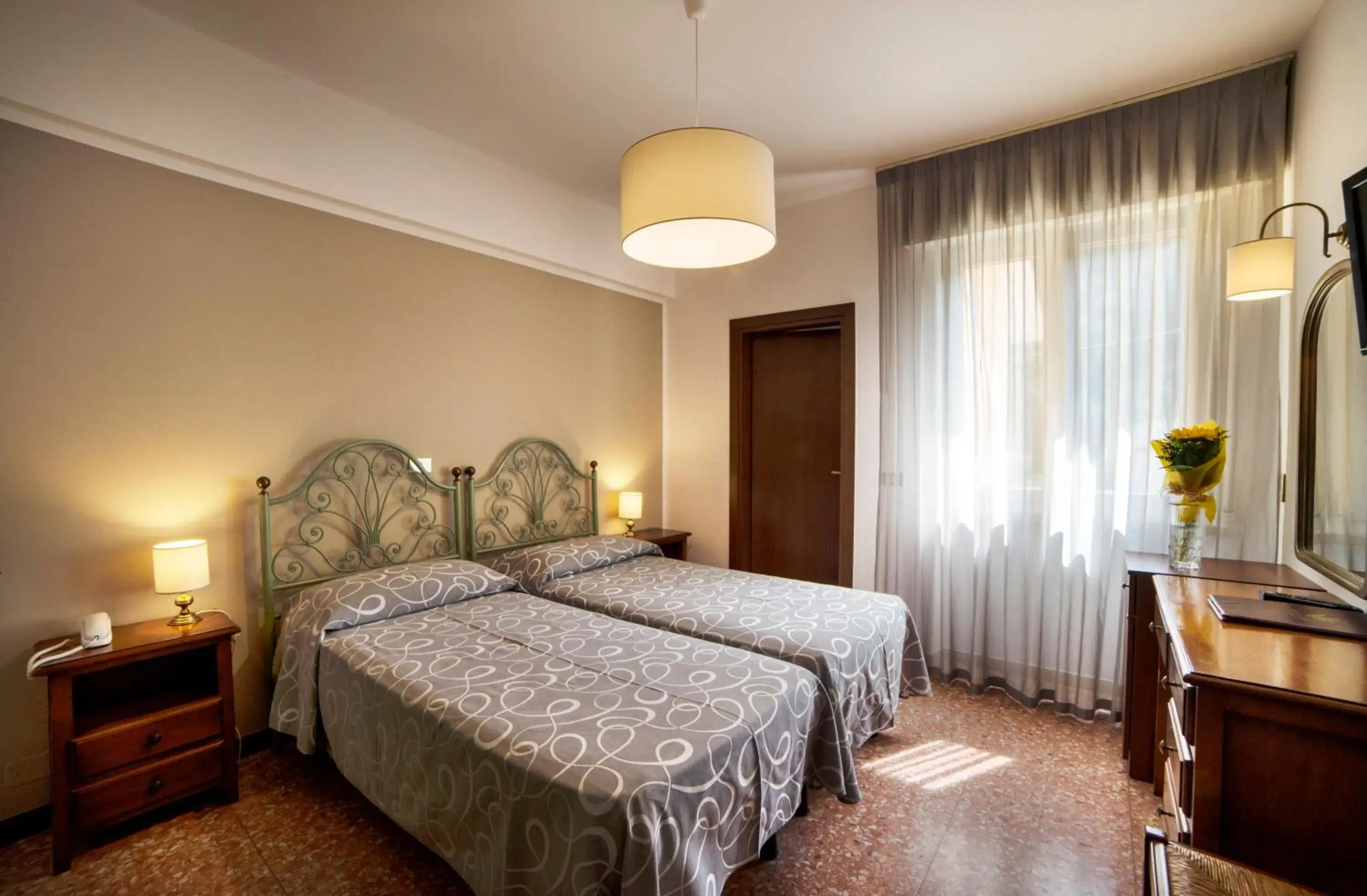 Standard Double or Twin Room in Hotel Bisesti ***S Standard Double or Twin Room in Hotel Bisesti ***S