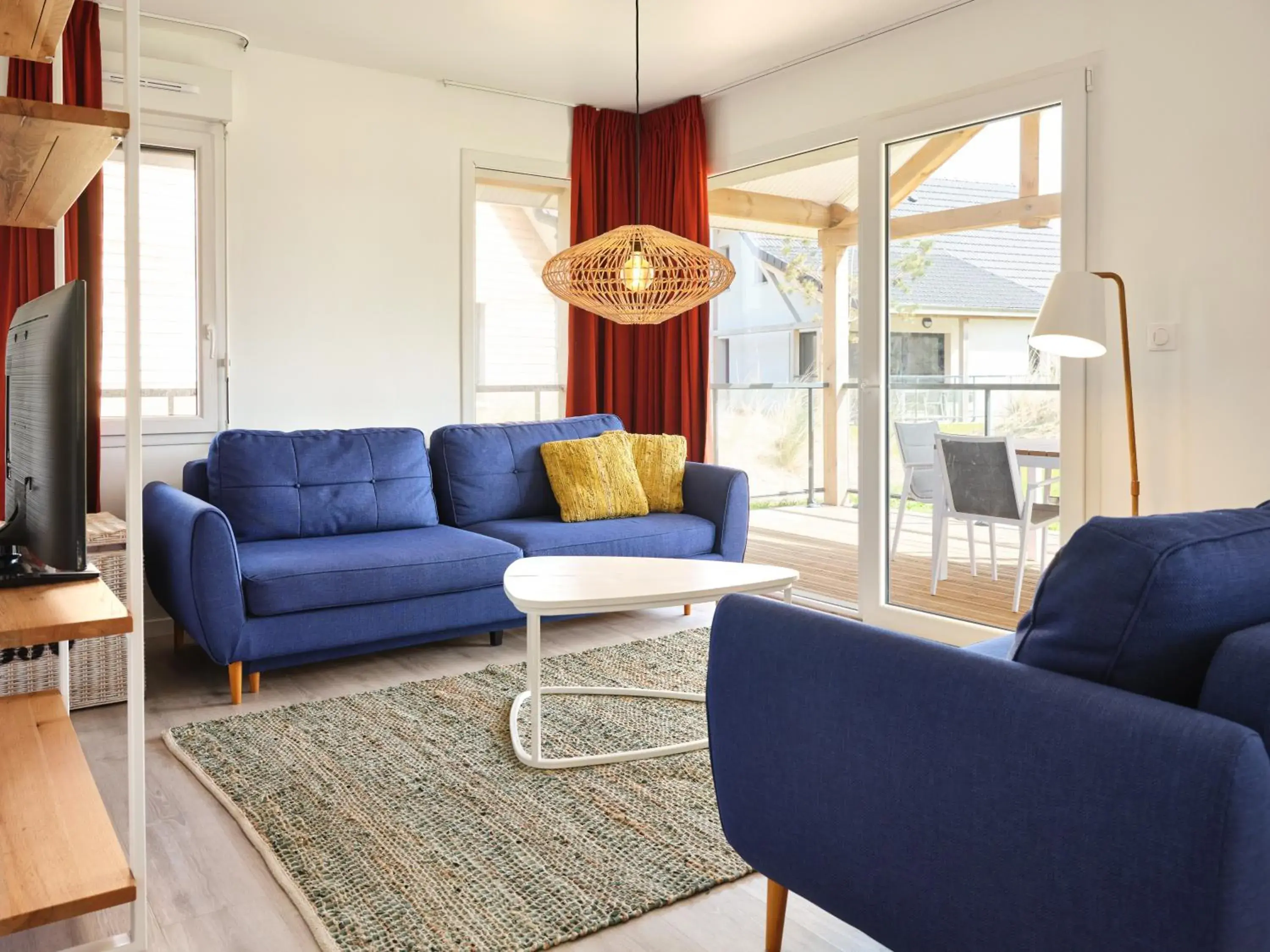 Three-Bedroom House with Private Terrace in Dormio Resort Berck-sur-Mer Three-Bedroom House with Private Terrace in Dormio Resort Berck-sur-Mer