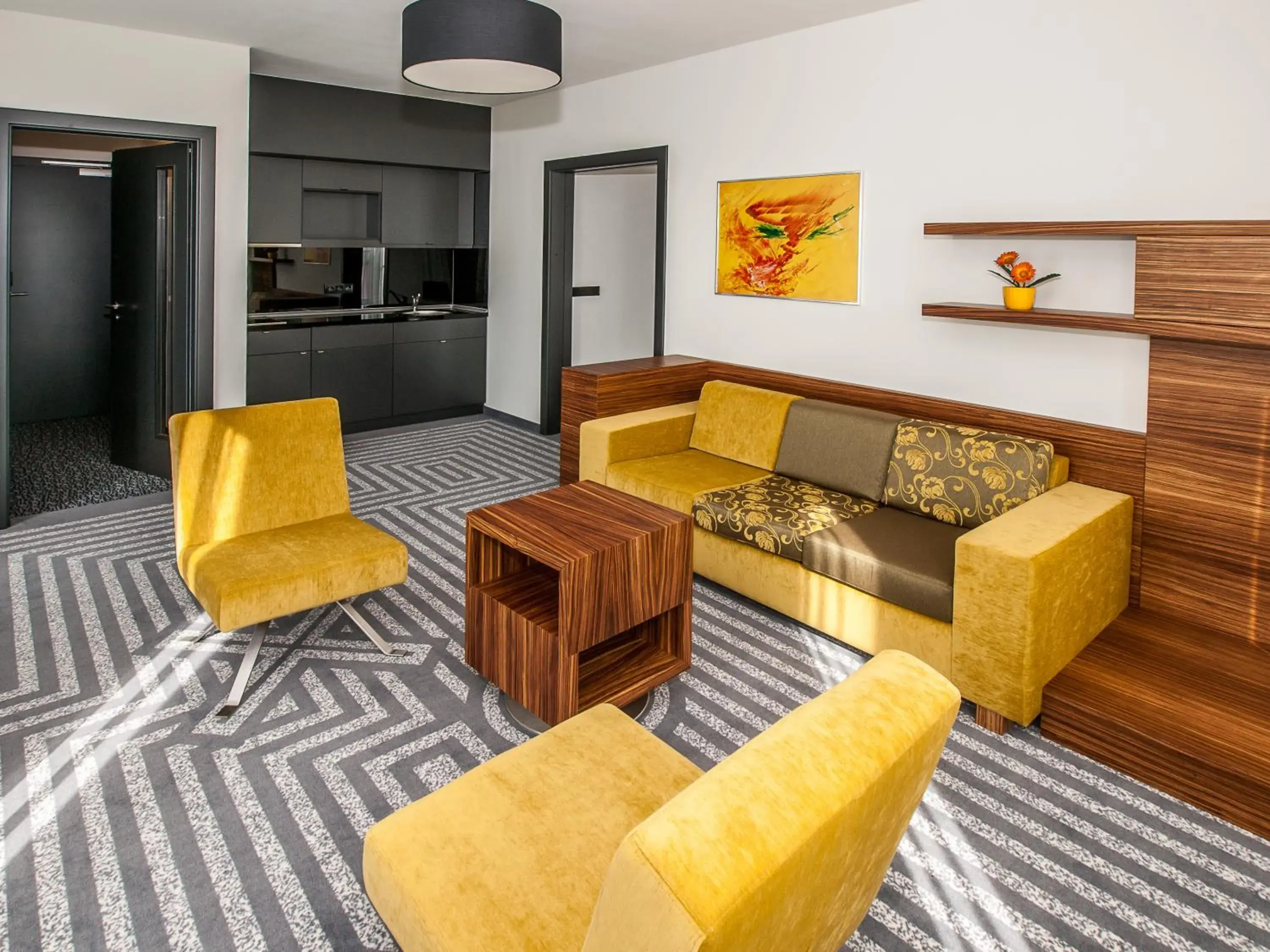 One-Bedroom Apartment - single occupancy in Hotel 99 One-Bedroom Apartment - single occupancy in Hotel 99