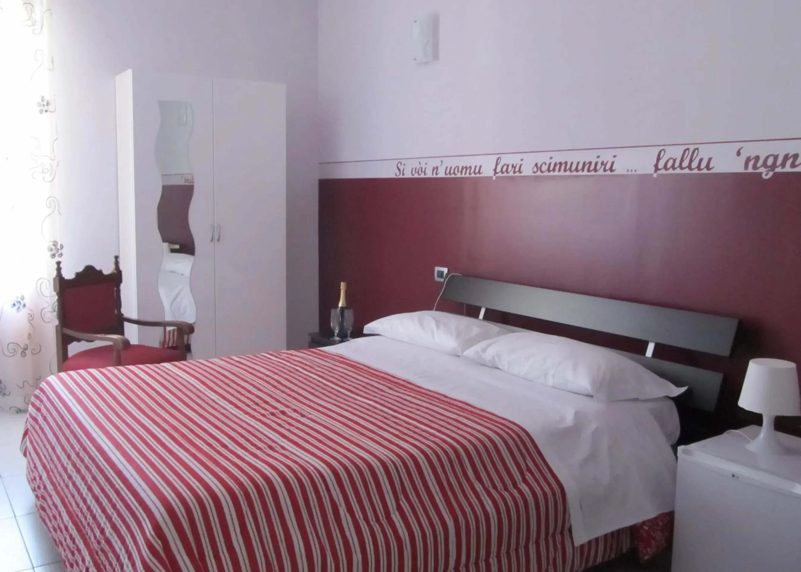 Double Room with Balcony in B&B Persi Nel Sud, Pozzallo Double Room with Balcony in B&B Persi Nel Sud, Pozzallo