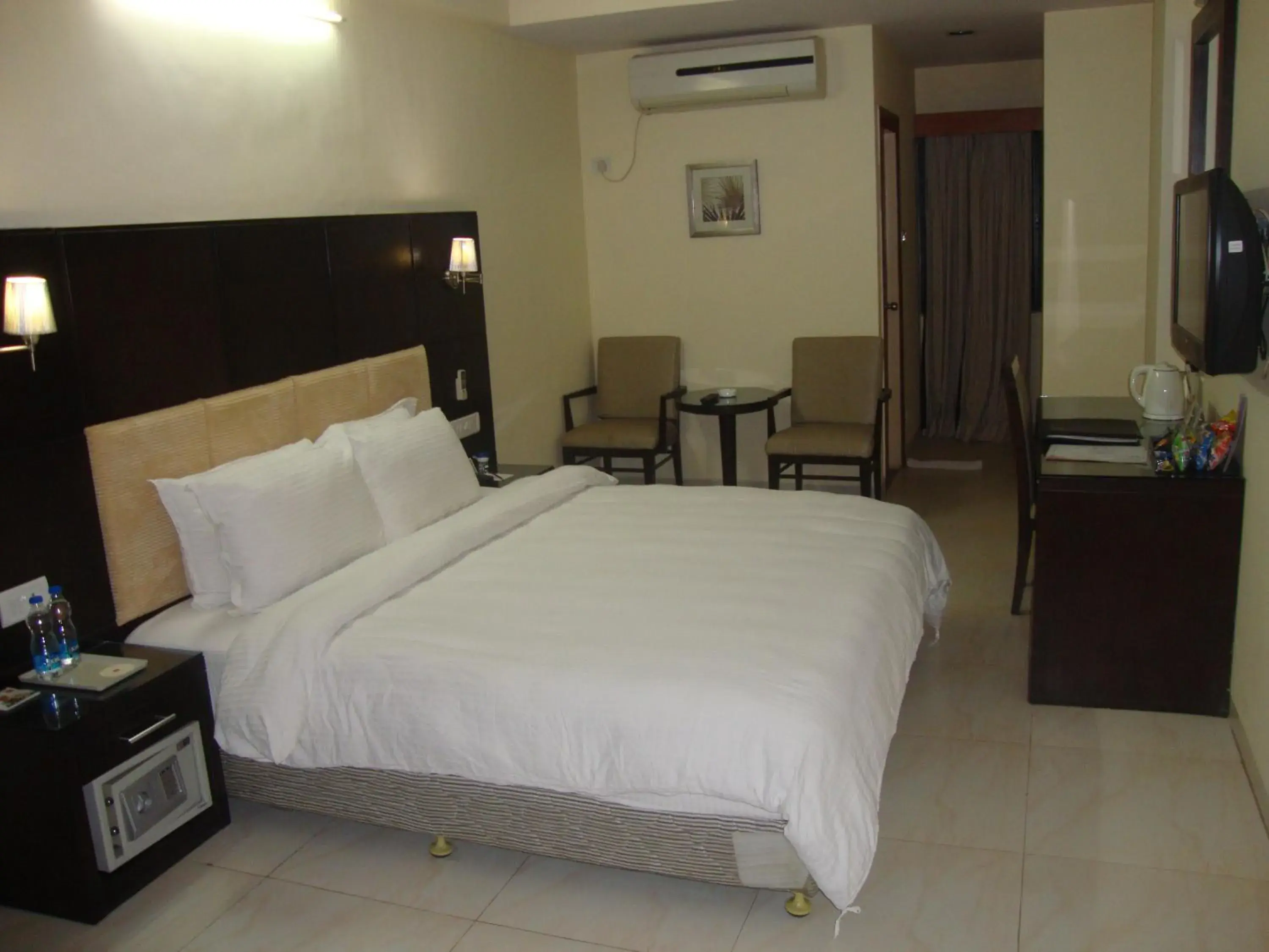 Executive Suite - single occupancy in Lords Eco Inn Dahej Executive Suite - single occupancy in Lords Eco Inn Dahej