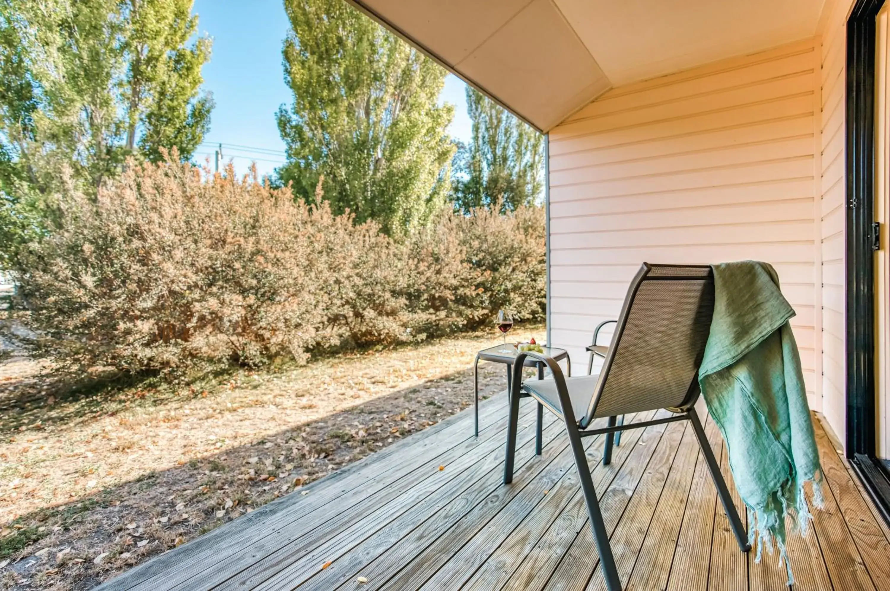 Garden View Twin Room in Panorama Hotel St Helens Garden View Twin Room in Panorama Hotel St Helens