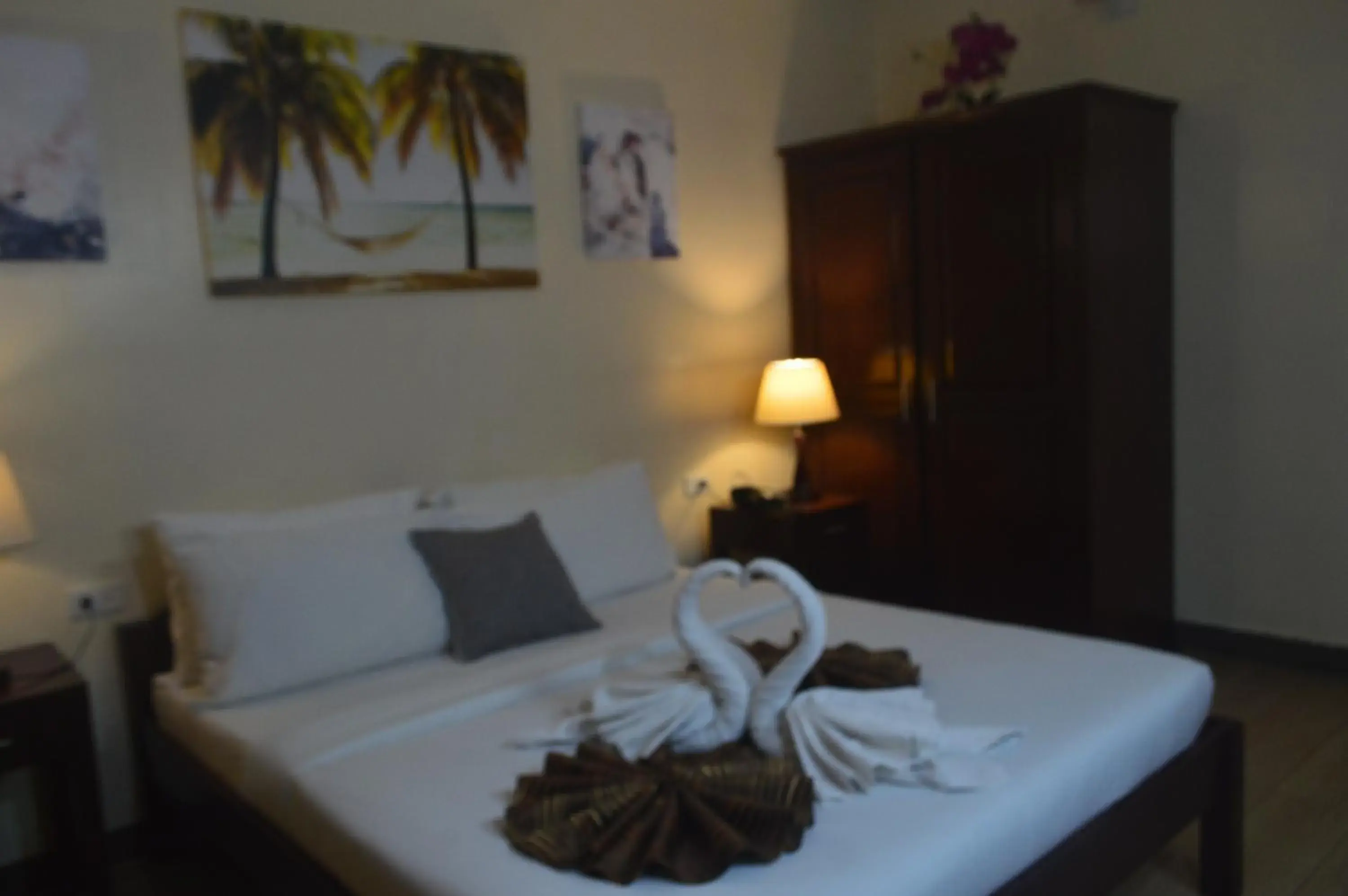 Deluxe Queen Room in Sea Garden Resort Iloilo Deluxe Queen Room in Sea Garden Resort Iloilo