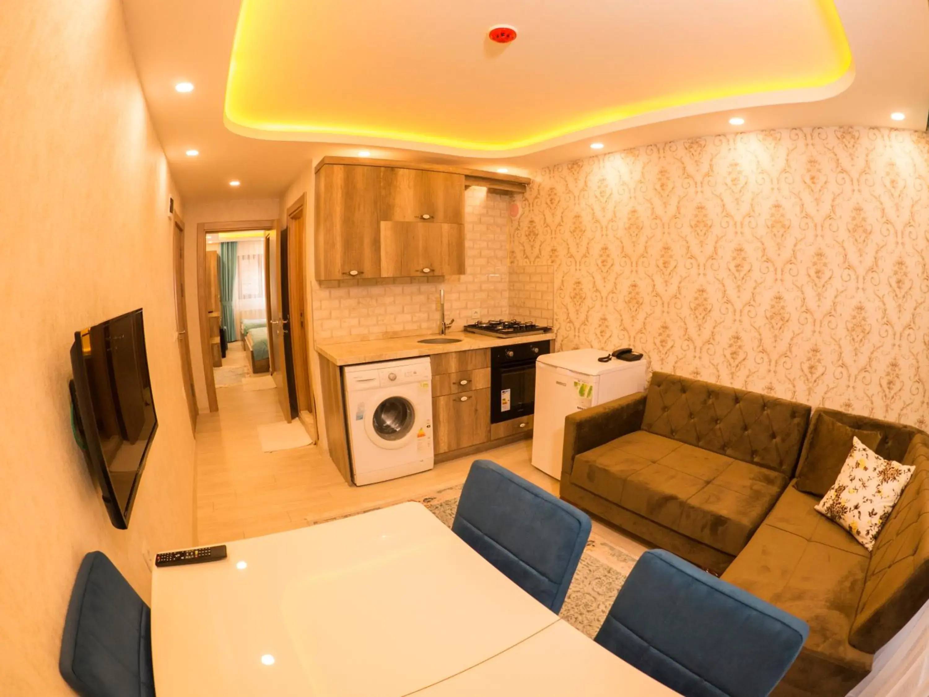 One-Bedroom Apartment with Kitchen in Elif Inan Hotel One-Bedroom Apartment with Kitchen in Elif Inan Hotel