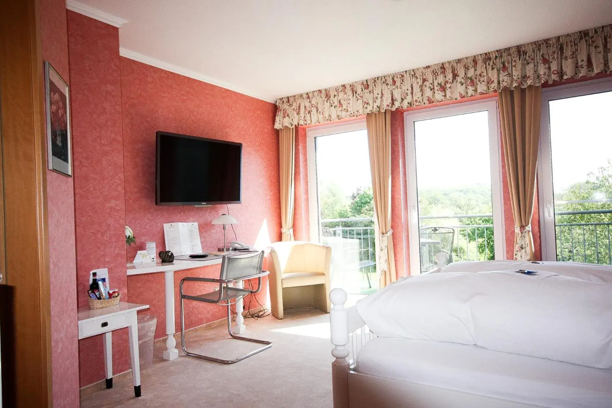 Rose Room in Landhotel Restaurant Gärtner Rose Room in Landhotel Restaurant Gärtner