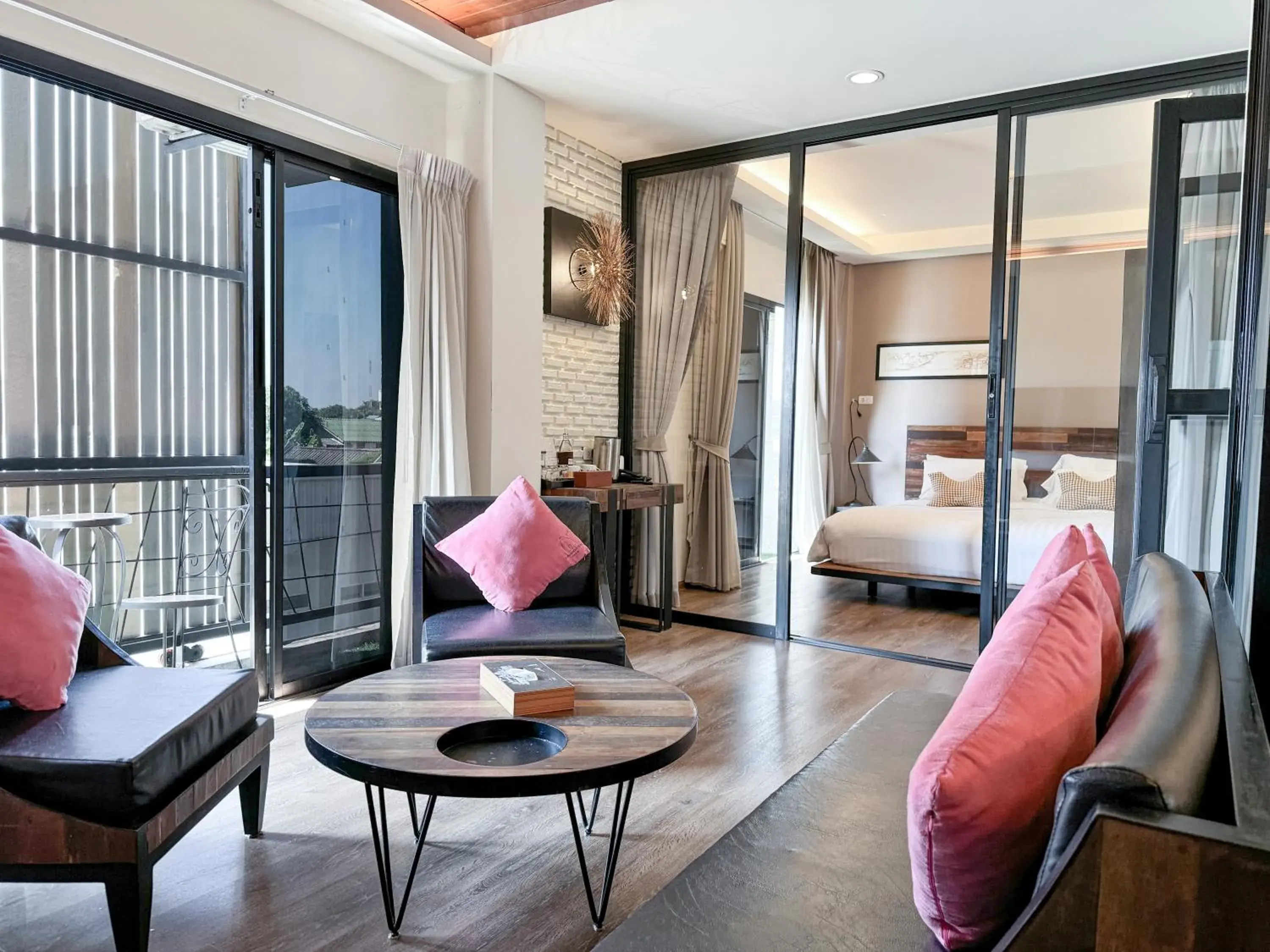 Two-Bedroom Suite in Amphawa Nanon Hotel Two-Bedroom Suite in Amphawa Nanon Hotel