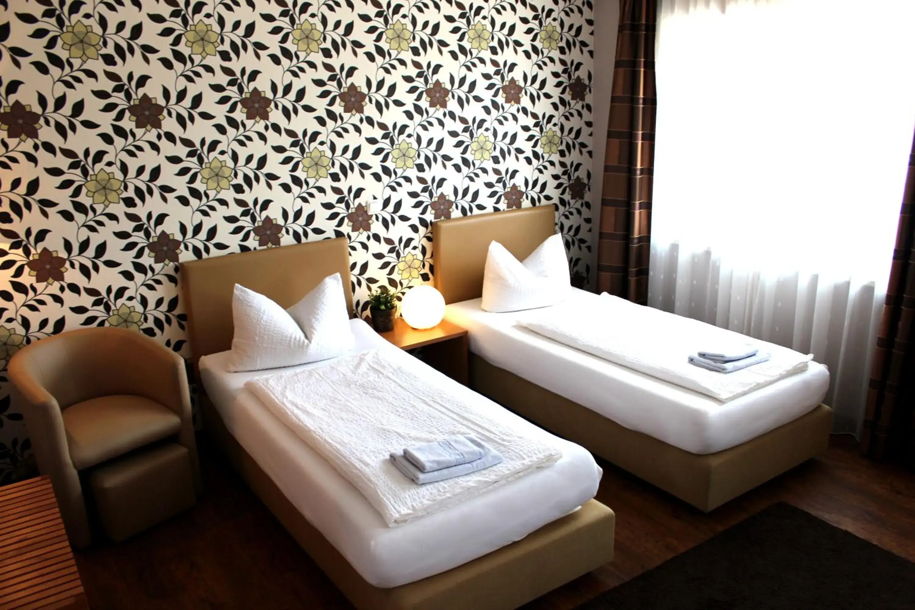 Standard Double Room in greenpartment Ingolstadt - Friedrichshofen Standard Double Room in greenpartment Ingolstadt - Friedrichshofen