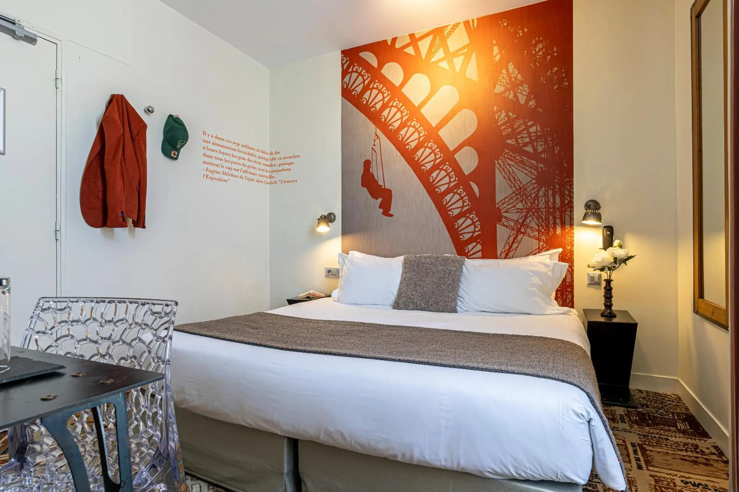 Double Room Eiffel in Hotel Alpha Paris Eiffel by Patrick Hayat Double Room Eiffel in Hotel Alpha Paris Eiffel by Patrick Hayat