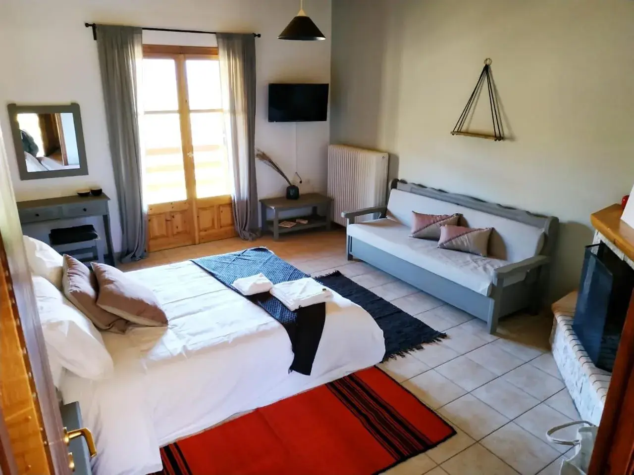 Quadruple Room with Mountain View in Orias Guesthouse & Farm Quadruple Room with Mountain View in Orias Guesthouse & Farm